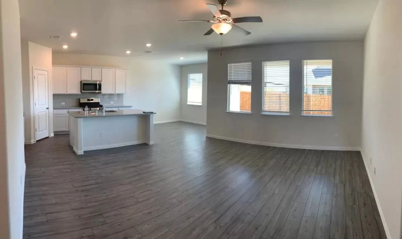 Single Family Residence For Rent in Kaufman County , 5727 Barbaro Drive, Forney, Texas 75126, 3 Bedroom, 2 Bathroom, 2 Garage spaces, 1,442 Sqft, built in 2021, mls#21406821, Real Estate Agent in Forney, Homes For Rent in Kaufman county, Homes For Rent in Forney, Realtor in Forney Texas, Real Estate Brokerage Independent Realty Texas, Luminita Cordes Realtor