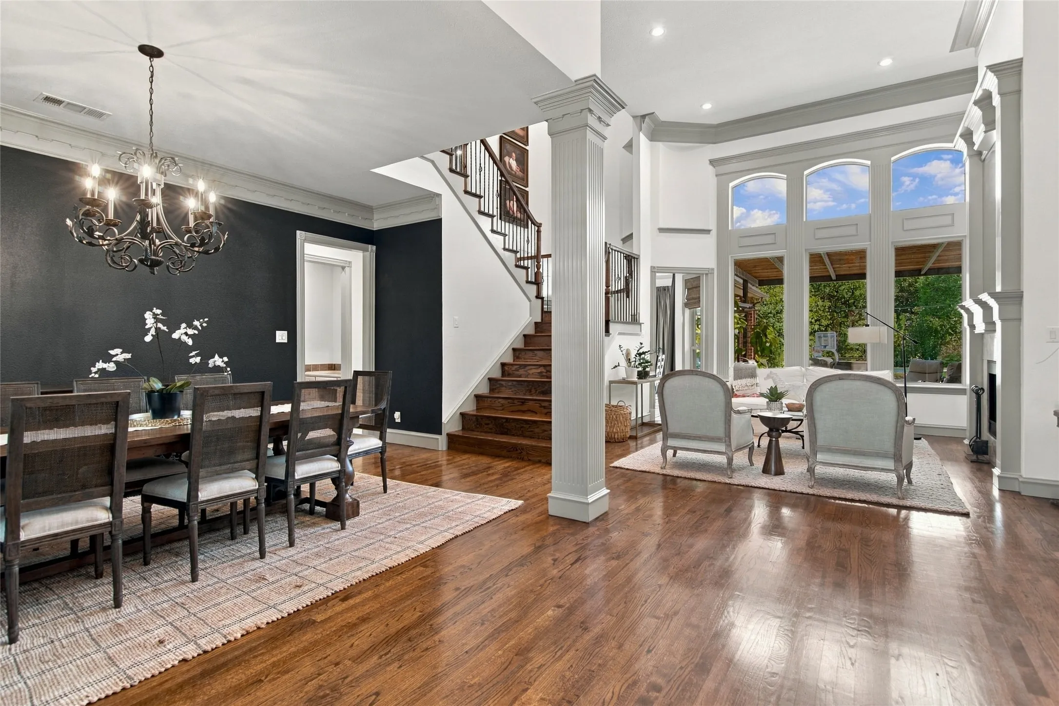 Single Family Residence For Sale in Tarrant County , 6505 Champion Way, Colleyville, Texas 76034, 4 Bedroom, 4 Bathroom, 3 Garage spaces, 4,129 Sqft, built in 1999, mls#21402076, Real Estate Agent in Colleyville, Homes For Sale in Tarrant county, Homes For Sale in Colleyville, Realtor in Colleyville Texas, Real Estate Brokerage Independent Realty Texas, Luminita Cordes Realtor