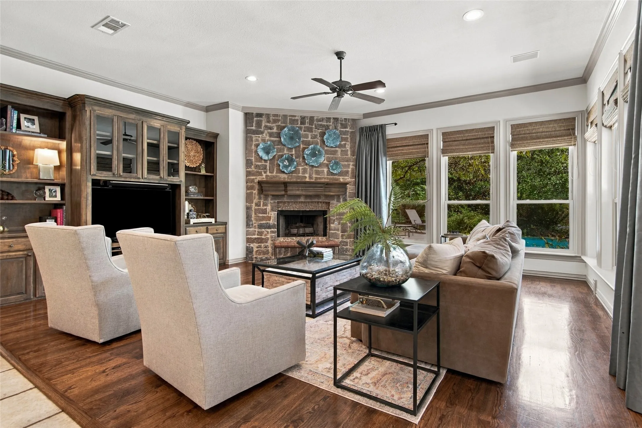 Single Family Residence For Sale in Tarrant County , 6505 Champion Way, Colleyville, Texas 76034, 4 Bedroom, 4 Bathroom, 3 Garage spaces, 4,129 Sqft, built in 1999, mls#21402076, Real Estate Agent in Colleyville, Homes For Sale in Tarrant county, Homes For Sale in Colleyville, Realtor in Colleyville Texas, Real Estate Brokerage Independent Realty Texas, Luminita Cordes Realtor