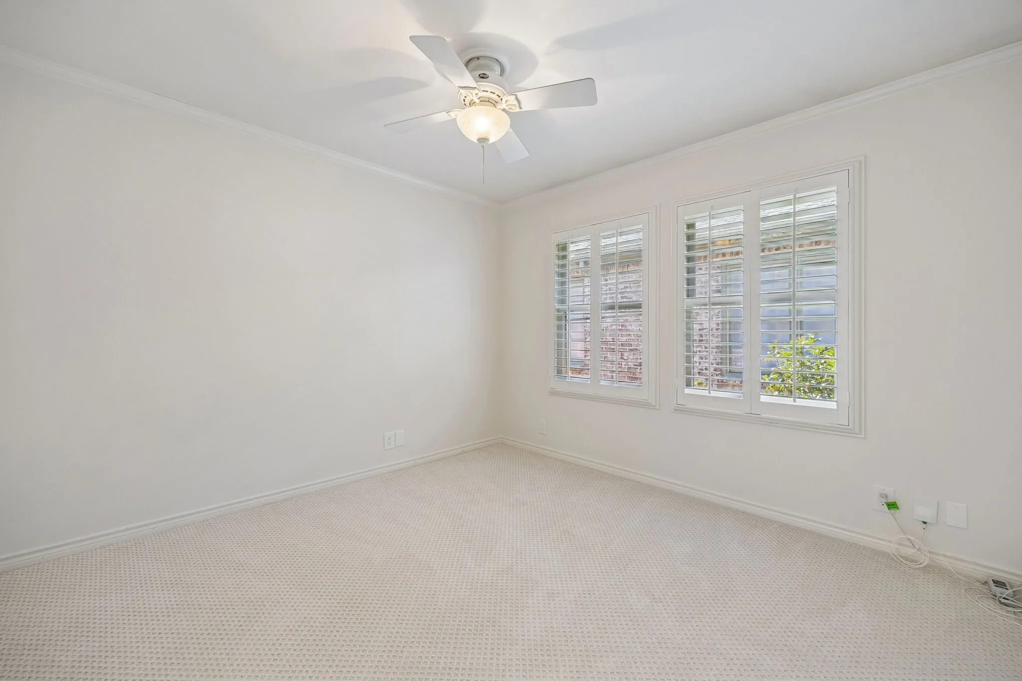 Single Family Residence For Sale in Dallas County , 3440 Granada Avenue, University Park, Texas 75205, 3 Bedroom, 3 Bathroom, 2 Garage spaces, 2,554 Sqft, built in 1984, mls#21399073, Real Estate Agent in University Park, Homes For Sale in Dallas county, Homes For Sale in University Park, Realtor in University Park Texas, Real Estate Brokerage Independent Realty Texas, Luminita Cordes Realtor