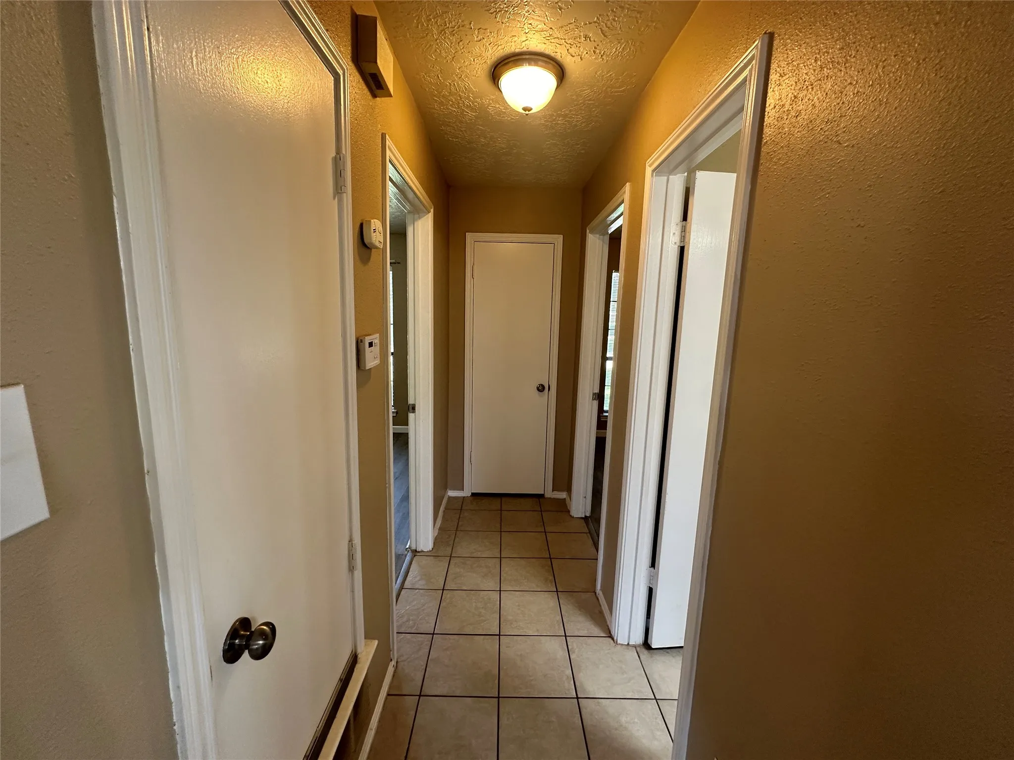 Single Family Residence For Rent in Collin County , 4045 Cavalry Drive, Plano, Texas 75023, 3 Bedroom, 2 Bathroom, 2 Garage spaces, 1,453 Sqft, built in 1983, mls#21406835, Real Estate Agent in Plano, Homes For Rent in Collin county, Homes For Rent in Plano, Realtor in Plano Texas, Real Estate Brokerage Independent Realty Texas, Luminita Cordes Realtor