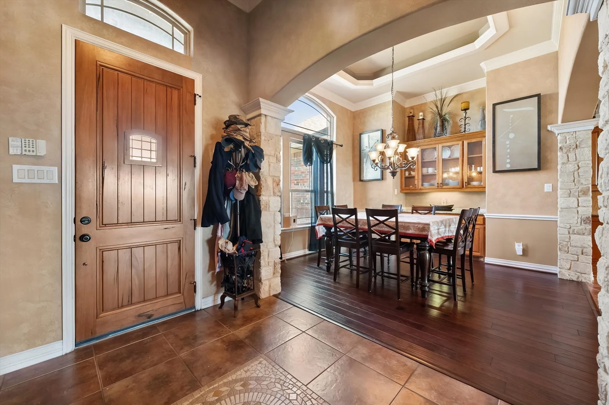 Single Family Residence For Sale in Tarrant County , 7168 Granville Drive, Mansfield, Texas 76063, 4 Bedroom, 4 Bathroom, 3 Garage spaces, 3,656 Sqft, built in 2006, mls#21402381, Real Estate Agent in Mansfield, Homes For Sale in Tarrant county, Homes For Sale in Mansfield, Realtor in Mansfield Texas, Real Estate Brokerage Independent Realty Texas, Luminita Cordes Realtor