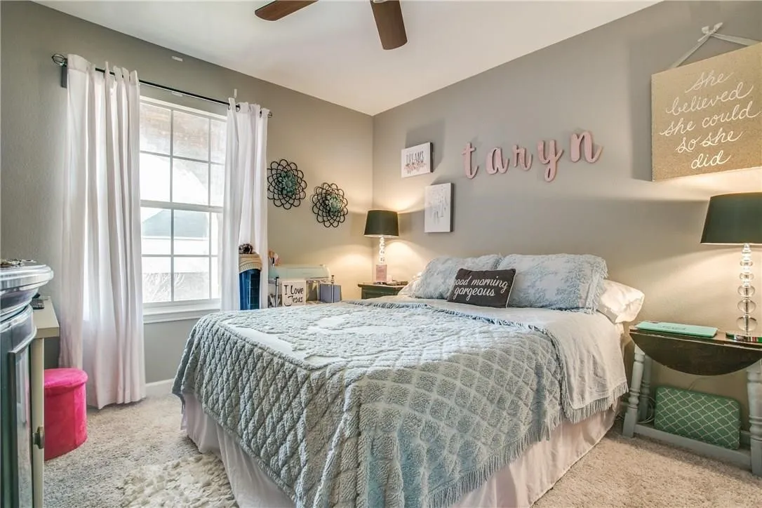 Single Family Residence For Sale in Denton County , 16240 Red River Lane, Fort Worth, Texas 76247, 3 Bedroom, 3 Bathroom, 2 Garage spaces, 2,479 Sqft, built in 2003, mls#21406783, Real Estate Agent in Fort Worth, Homes For Sale in Denton county, Homes For Sale in Fort Worth, Realtor in Fort Worth Texas, Real Estate Brokerage Independent Realty Texas, Luminita Cordes Realtor