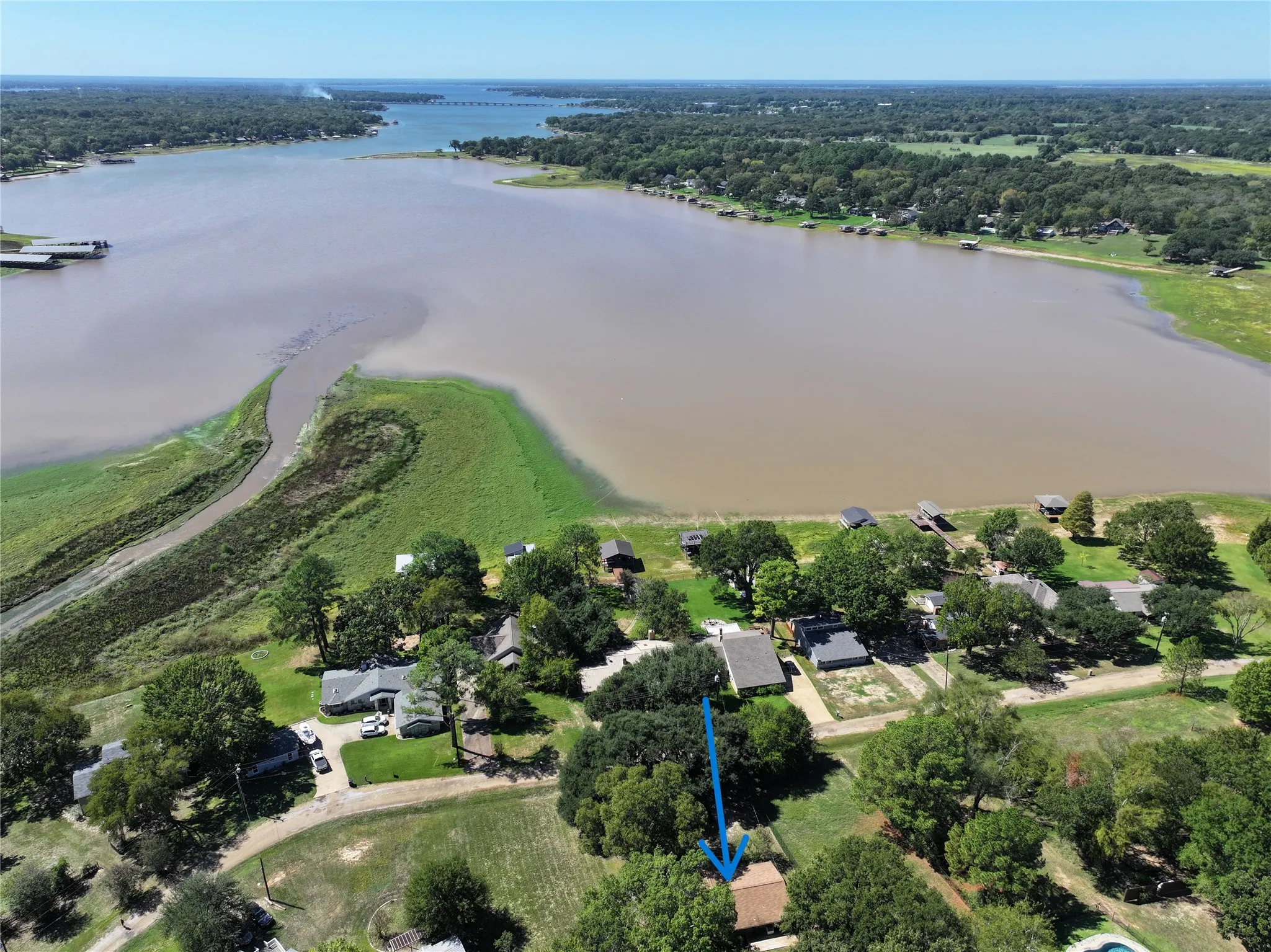 Single Family Residence For Sale in Henderson County , 139 Vista Drive, Eustace, Texas 75124, 3 Bedroom, 2 Bathroom, Garage spaces, 1,740 Sqft, built in 1978, mls#21406848, Real Estate Agent in Eustace, Homes For Sale in Henderson county, Homes For Sale in Eustace, Realtor in Eustace Texas, Real Estate Brokerage Independent Realty Texas, Luminita Cordes Realtor