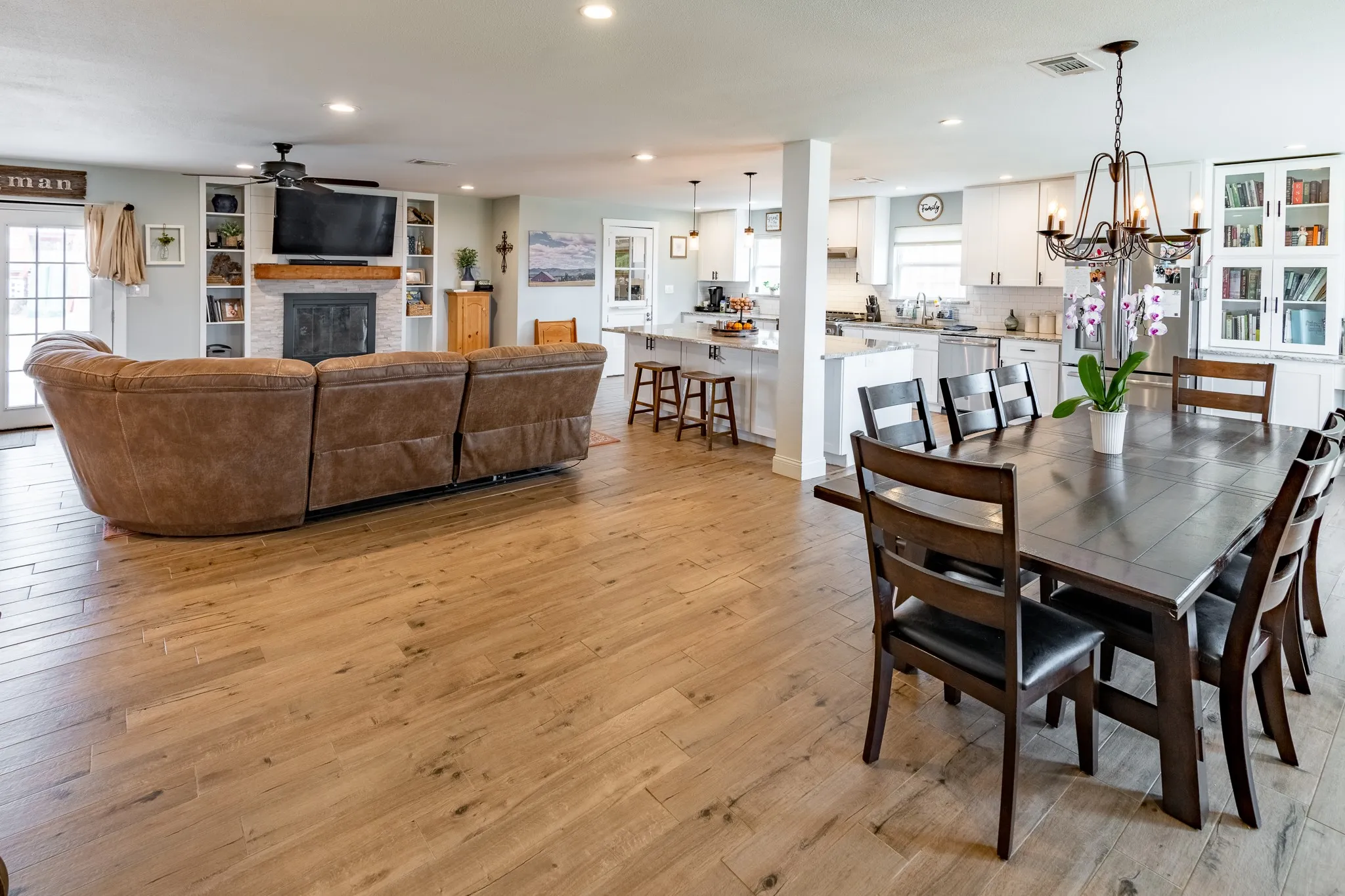Open concept living room & dining area.