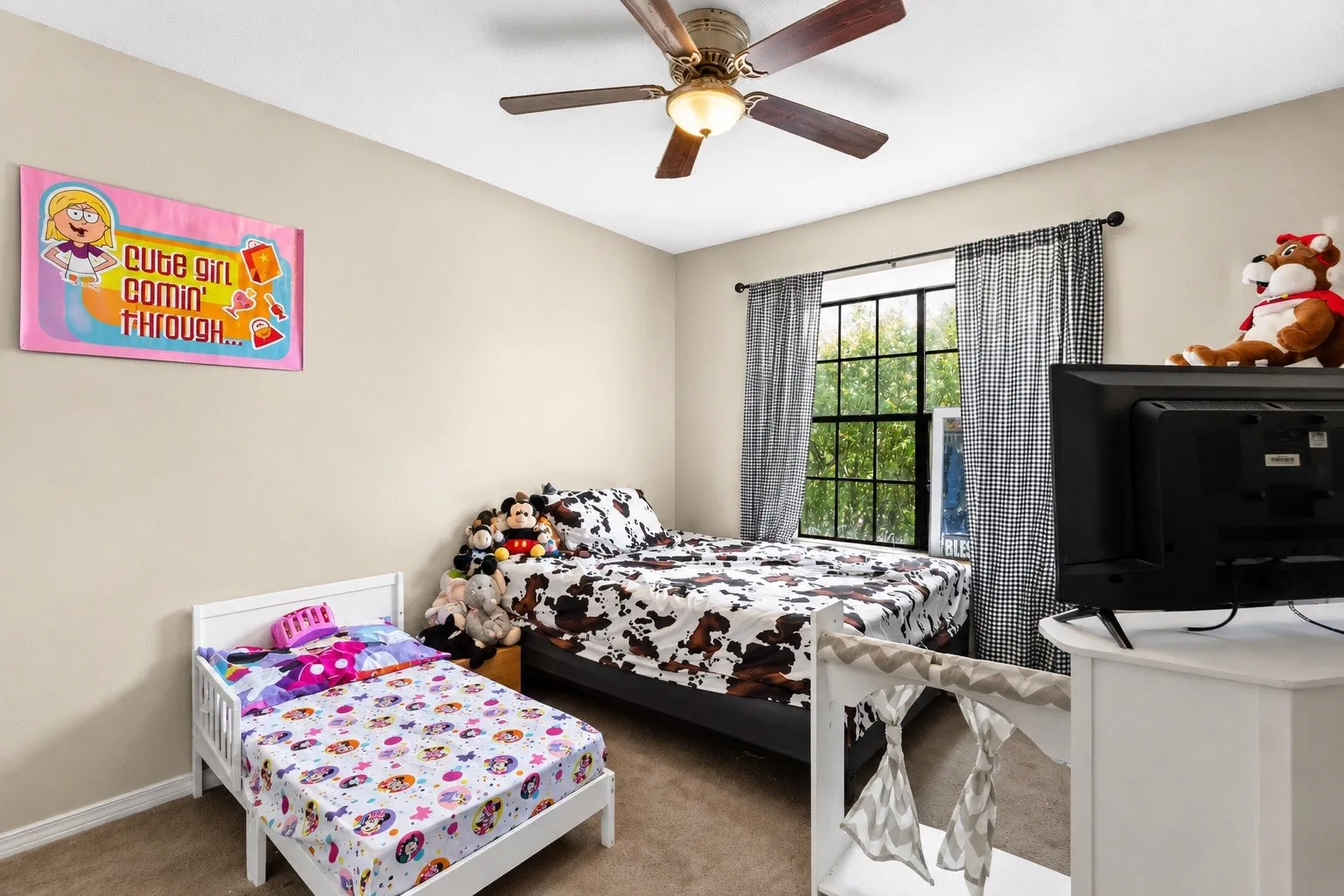 Single Family Residence For Sale in Dallas County , 10319 Waterbury Drive, Dallas, Texas 75217, 3 Bedroom, 1 Bathroom, 1 Garage spaces, 1,037 Sqft, built in 1983, mls#21403317, Real Estate Agent in Dallas, Homes For Sale in Dallas county, Homes For Sale in Dallas, Realtor in Dallas Texas, Real Estate Brokerage Independent Realty Texas, Luminita Cordes Realtor