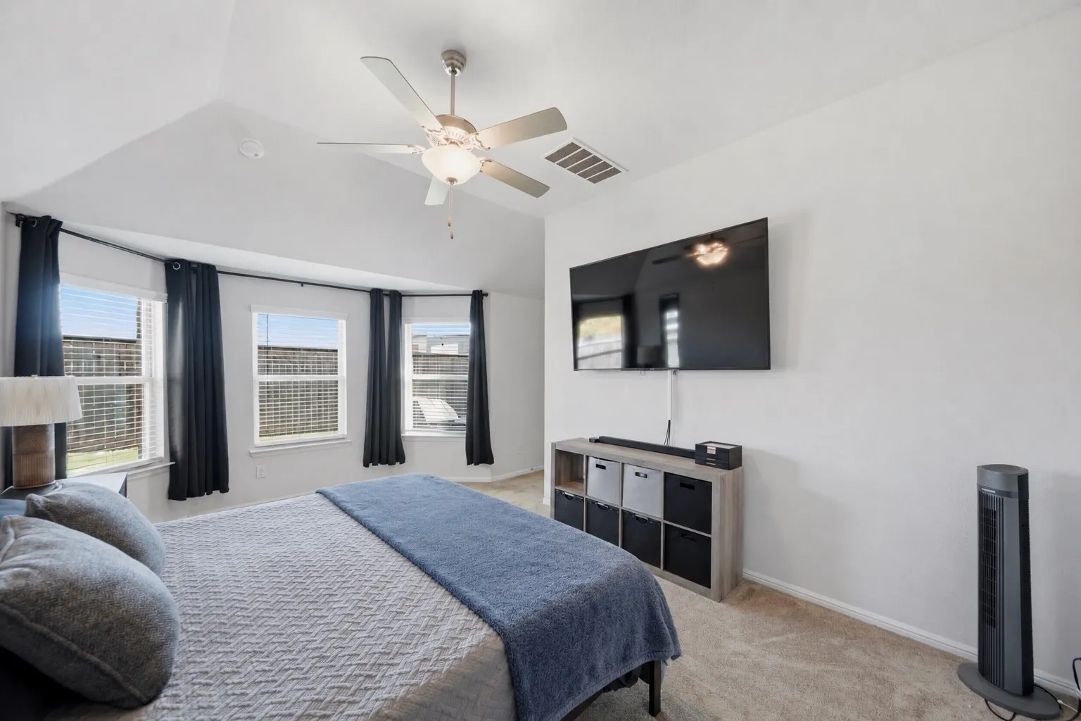 Single Family Residence For Sale in Collin County , 2208 Maplewood Drive, Melissa, Texas 75454, 3 Bedroom, 2 Bathroom, 2 Garage spaces, 1,941 Sqft, built in 2020, mls#21403799, Real Estate Agent in Melissa, Homes For Sale in Collin county, Homes For Sale in Melissa, Realtor in Melissa Texas, Real Estate Brokerage Independent Realty Texas, Luminita Cordes Realtor
