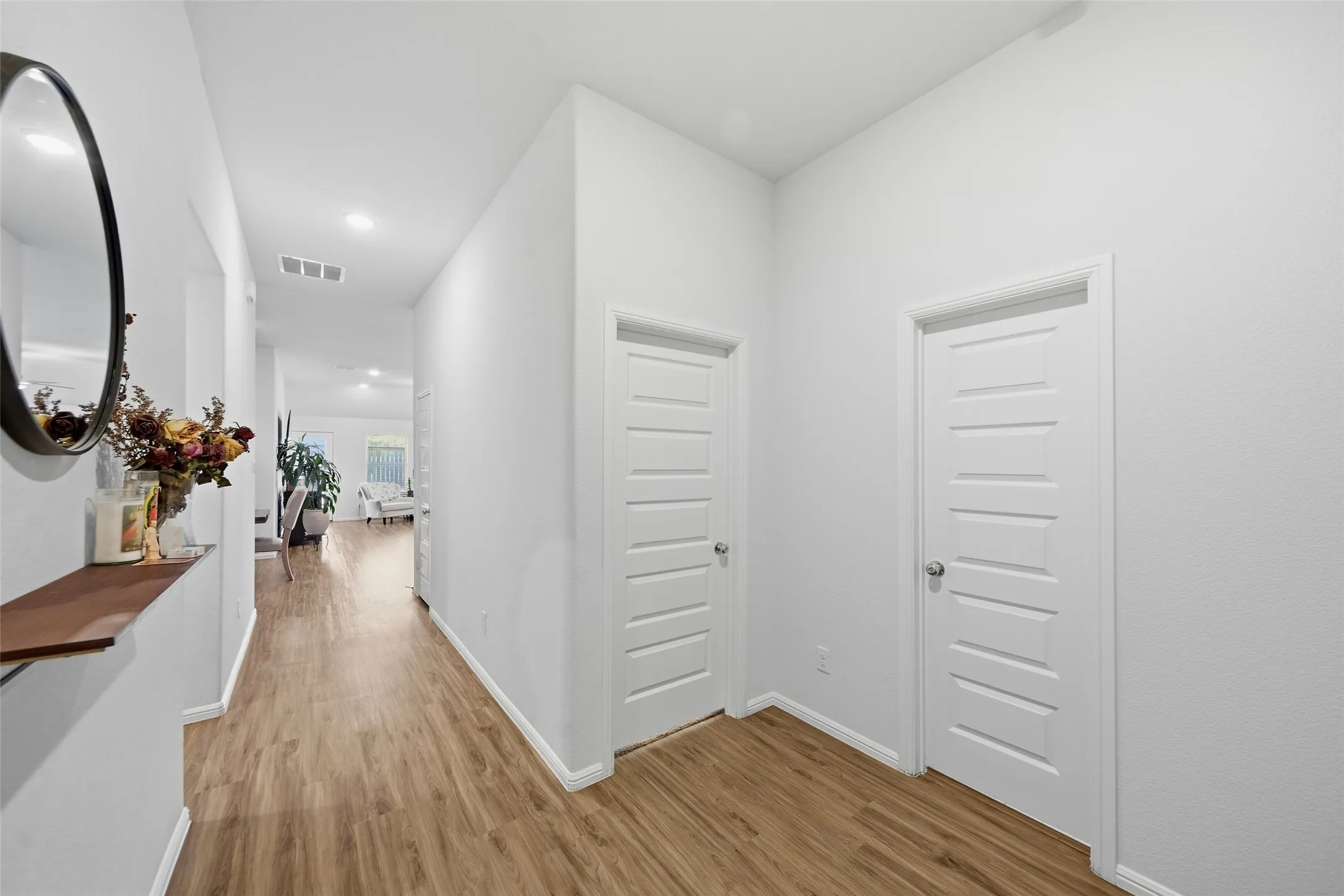 Single Family Residence For Sale in Collin County , 2208 Maplewood Drive, Melissa, Texas 75454, 3 Bedroom, 2 Bathroom, 2 Garage spaces, 1,941 Sqft, built in 2020, mls#21403799, Real Estate Agent in Melissa, Homes For Sale in Collin county, Homes For Sale in Melissa, Realtor in Melissa Texas, Real Estate Brokerage Independent Realty Texas, Luminita Cordes Realtor