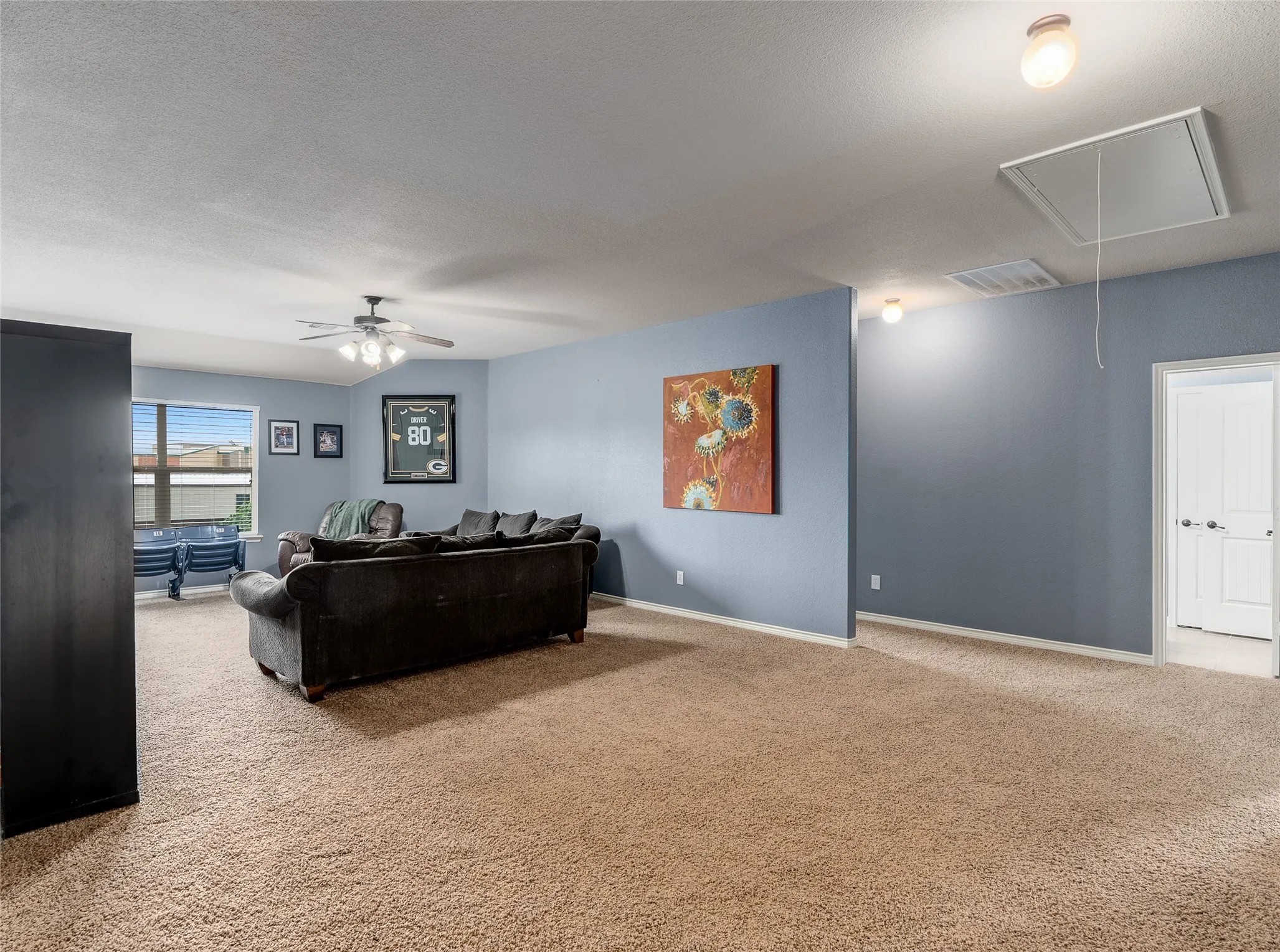 Single Family Residence For Sale in Collin County , 5732 Chateau Drive, Sachse, Texas 75048, 5 Bedroom, 4 Bathroom, 2 Garage spaces, 3,755 Sqft, built in 2010, mls#21406788, Real Estate Agent in Sachse, Homes For Sale in Collin county, Homes For Sale in Sachse, Realtor in Sachse Texas, Real Estate Brokerage Independent Realty Texas, Luminita Cordes Realtor