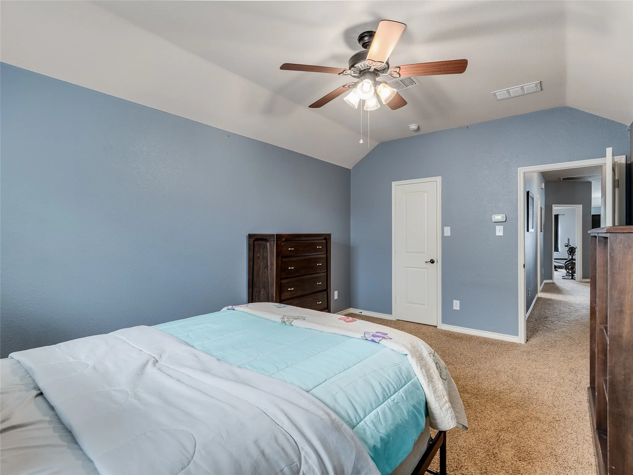 Single Family Residence For Sale in Collin County , 5732 Chateau Drive, Sachse, Texas 75048, 5 Bedroom, 4 Bathroom, 2 Garage spaces, 3,755 Sqft, built in 2010, mls#21406788, Real Estate Agent in Sachse, Homes For Sale in Collin county, Homes For Sale in Sachse, Realtor in Sachse Texas, Real Estate Brokerage Independent Realty Texas, Luminita Cordes Realtor