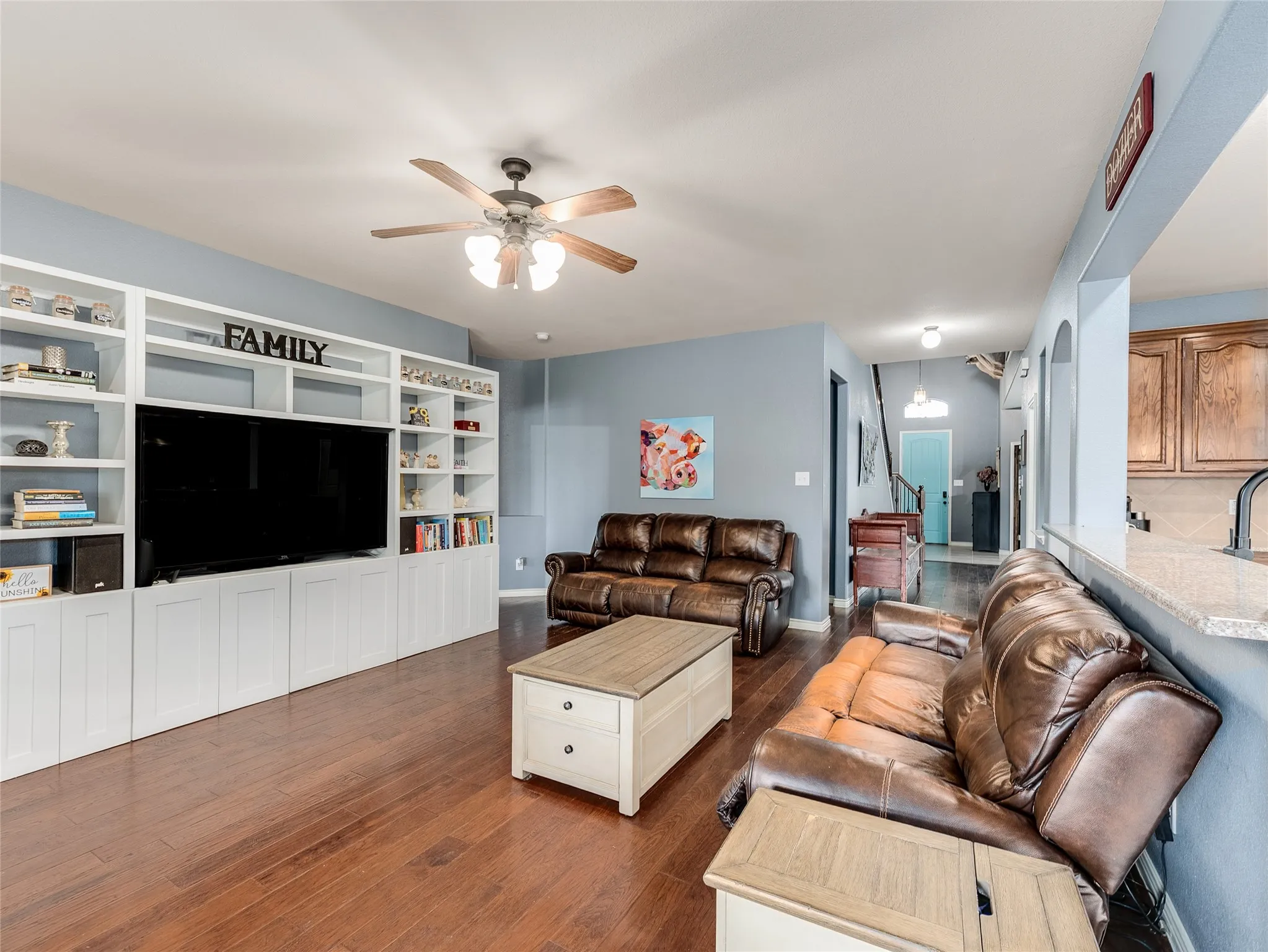 Single Family Residence For Sale in Collin County , 5732 Chateau Drive, Sachse, Texas 75048, 5 Bedroom, 4 Bathroom, 2 Garage spaces, 3,755 Sqft, built in 2010, mls#21406788, Real Estate Agent in Sachse, Homes For Sale in Collin county, Homes For Sale in Sachse, Realtor in Sachse Texas, Real Estate Brokerage Independent Realty Texas, Luminita Cordes Realtor