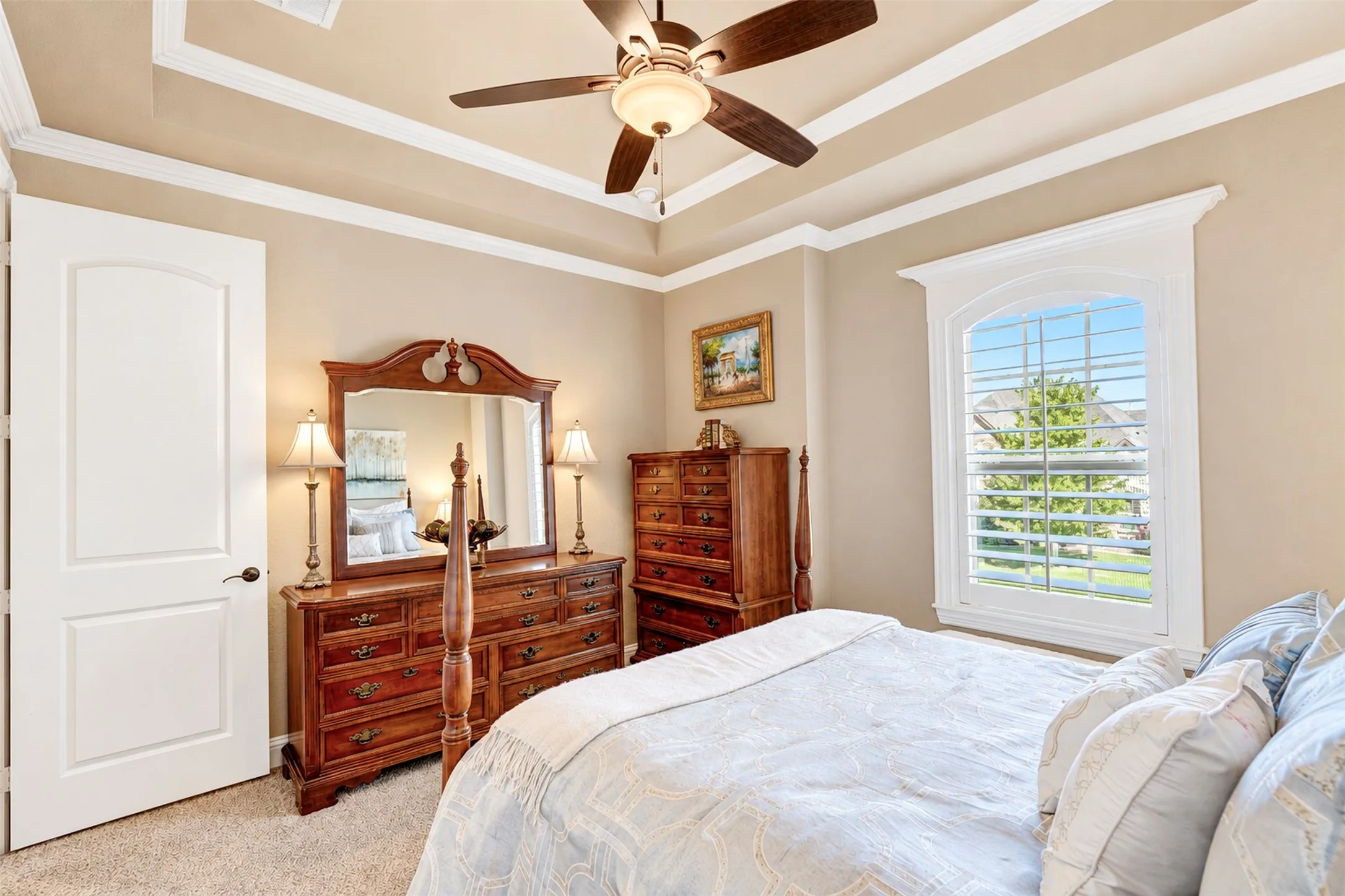 Single Family Residence For Sale in Tarrant County , 9100 Northampton Drive, North Richland Hills, Texas 76182, 4 Bedroom, 4 Bathroom, 3 Garage spaces, 3,215 Sqft, built in 2016, mls#21374055, Real Estate Agent in North Richland Hills, Homes For Sale in Tarrant county, Homes For Sale in North Richland Hills, Realtor in North Richland Hills Texas, Real Estate Brokerage Independent Realty Texas, Luminita Cordes Realtor