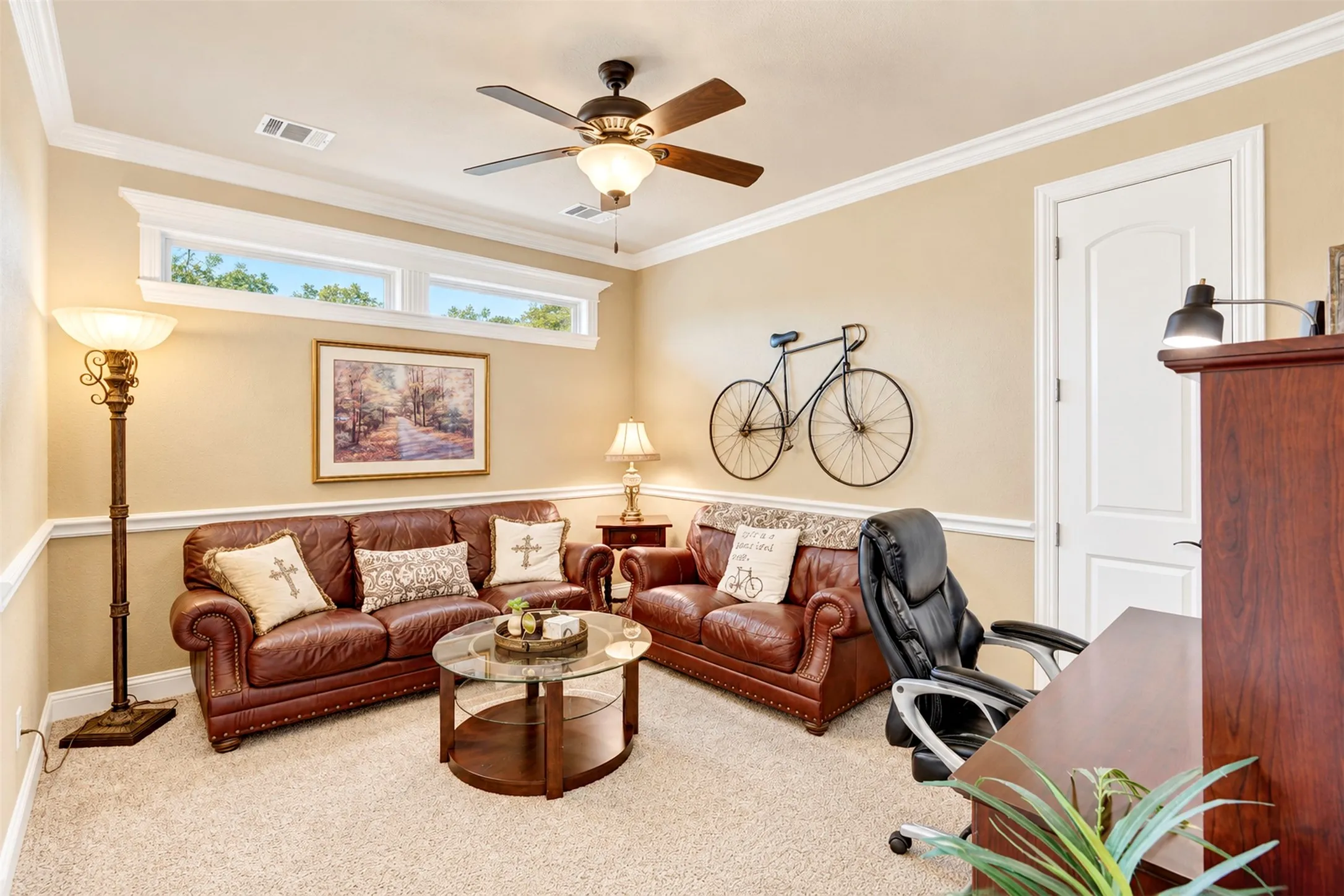 Single Family Residence For Sale in Tarrant County , 9100 Northampton Drive, North Richland Hills, Texas 76182, 4 Bedroom, 4 Bathroom, 3 Garage spaces, 3,215 Sqft, built in 2016, mls#21374055, Real Estate Agent in North Richland Hills, Homes For Sale in Tarrant county, Homes For Sale in North Richland Hills, Realtor in North Richland Hills Texas, Real Estate Brokerage Independent Realty Texas, Luminita Cordes Realtor