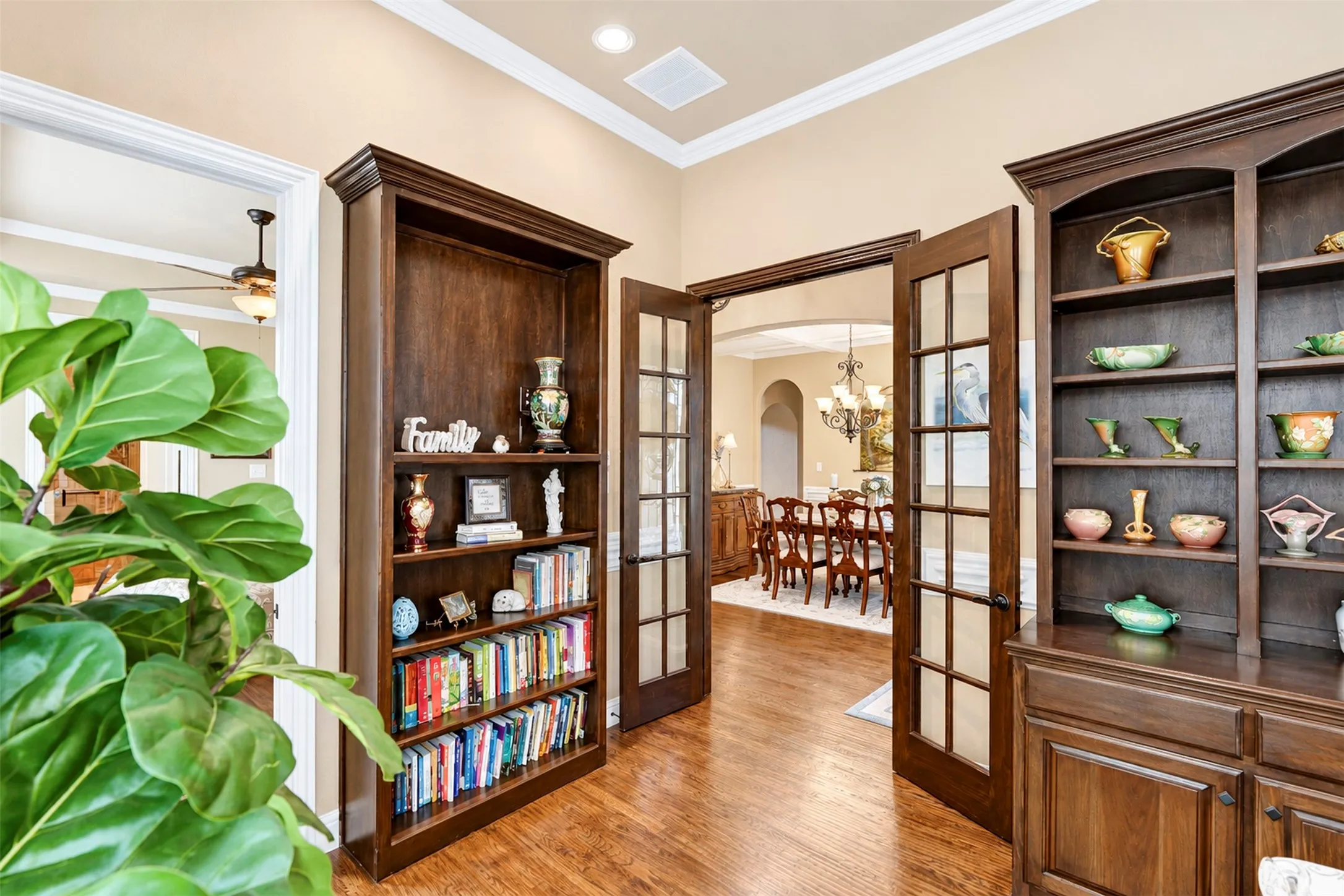 Single Family Residence For Sale in Tarrant County , 9100 Northampton Drive, North Richland Hills, Texas 76182, 4 Bedroom, 4 Bathroom, 3 Garage spaces, 3,215 Sqft, built in 2016, mls#21374055, Real Estate Agent in North Richland Hills, Homes For Sale in Tarrant county, Homes For Sale in North Richland Hills, Realtor in North Richland Hills Texas, Real Estate Brokerage Independent Realty Texas, Luminita Cordes Realtor