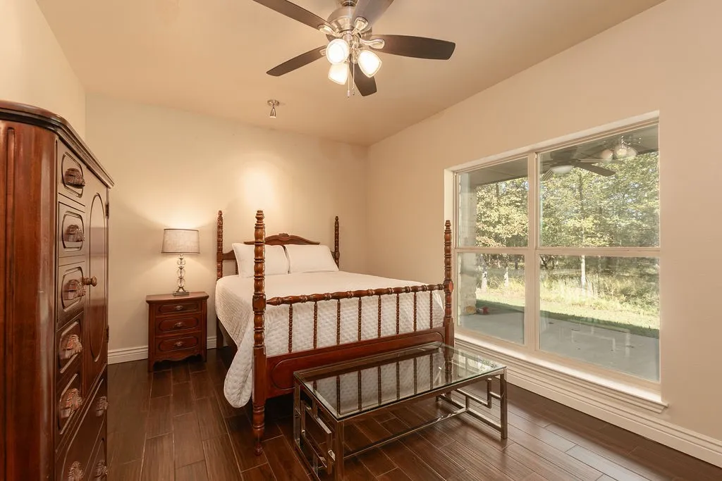 Single Family Residence For Sale in Rains County , 592 Rs County Road 1151, Emory, Texas 75440, 3 Bedroom, 2 Bathroom, 4 Garage spaces, 2,563 Sqft, built in 2012, mls#21406122, Real Estate Agent in Emory, Homes For Sale in Rains county, Homes For Sale in Emory, Realtor in Emory Texas, Real Estate Brokerage Independent Realty Texas, Luminita Cordes Realtor