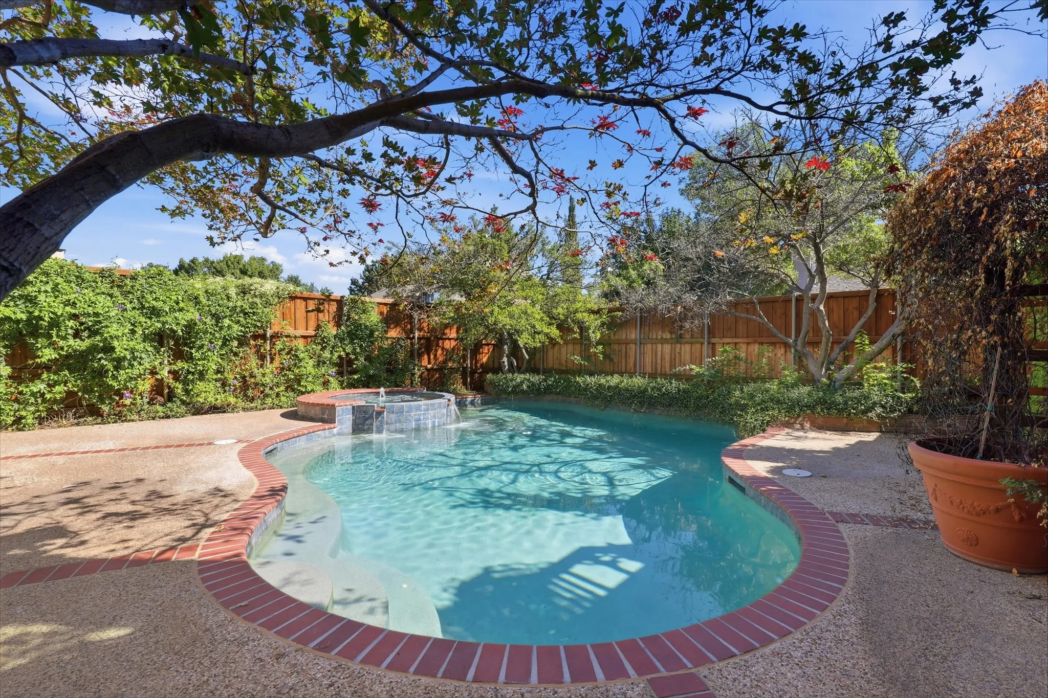 Single Family Residence For Sale in Denton County , 3618 Waynoka Drive, Carrollton, Texas 75007, 5 Bedroom, 4 Bathroom, 2 Garage spaces, 4,055 Sqft, built in 1992, mls#21405499, Real Estate Agent in Carrollton, Homes For Sale in Denton county, Homes For Sale in Carrollton, Realtor in Carrollton Texas, Real Estate Brokerage Independent Realty Texas, Luminita Cordes Realtor