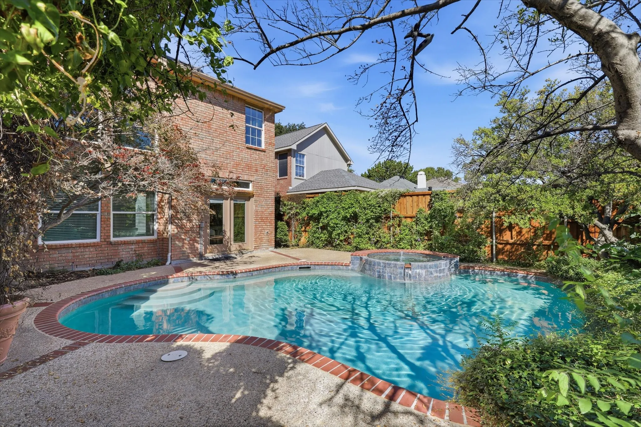 Single Family Residence For Sale in Denton County , 3618 Waynoka Drive, Carrollton, Texas 75007, 5 Bedroom, 4 Bathroom, 2 Garage spaces, 4,055 Sqft, built in 1992, mls#21405499, Real Estate Agent in Carrollton, Homes For Sale in Denton county, Homes For Sale in Carrollton, Realtor in Carrollton Texas, Real Estate Brokerage Independent Realty Texas, Luminita Cordes Realtor