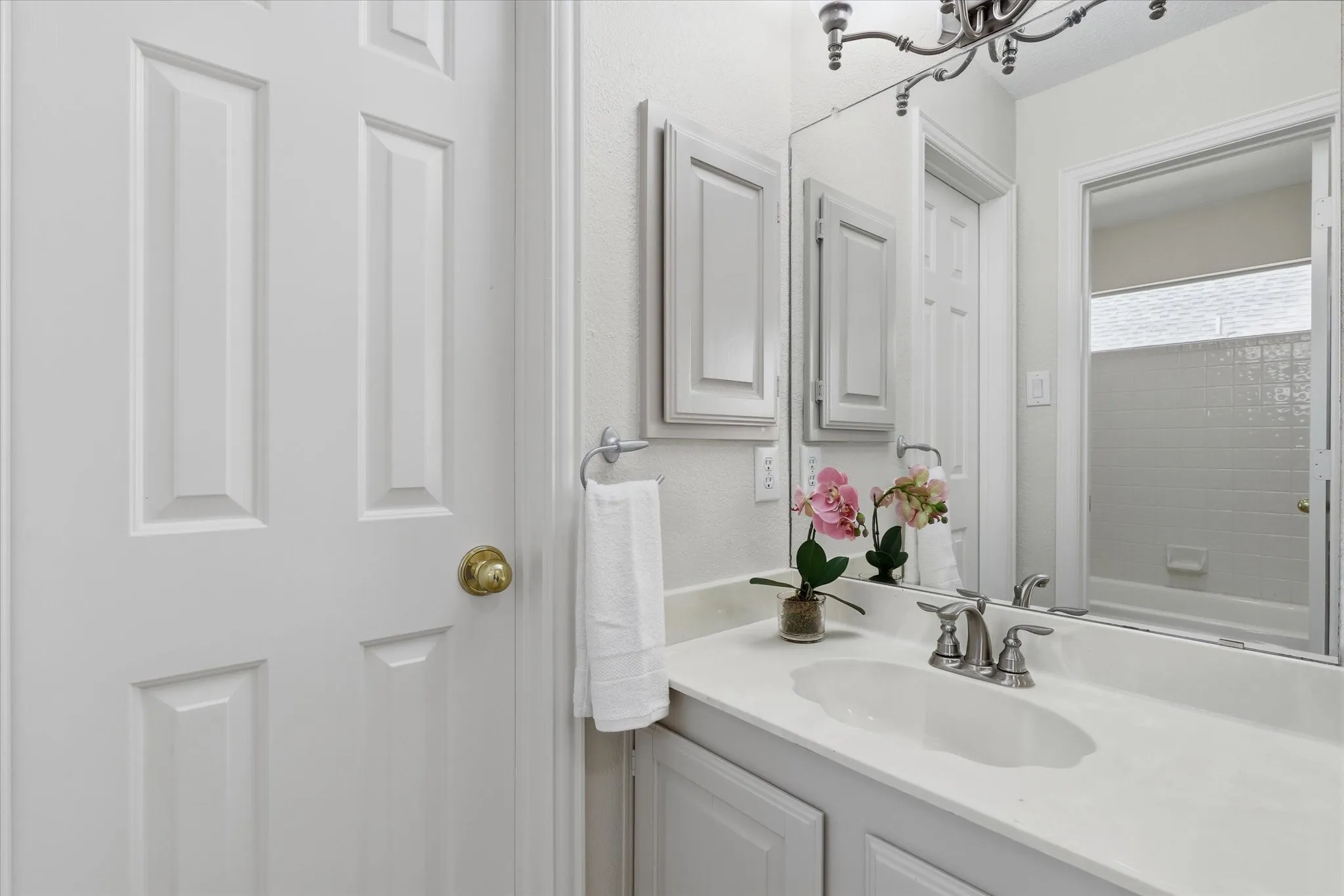 Single Family Residence For Sale in Denton County , 3618 Waynoka Drive, Carrollton, Texas 75007, 5 Bedroom, 4 Bathroom, 2 Garage spaces, 4,055 Sqft, built in 1992, mls#21405499, Real Estate Agent in Carrollton, Homes For Sale in Denton county, Homes For Sale in Carrollton, Realtor in Carrollton Texas, Real Estate Brokerage Independent Realty Texas, Luminita Cordes Realtor