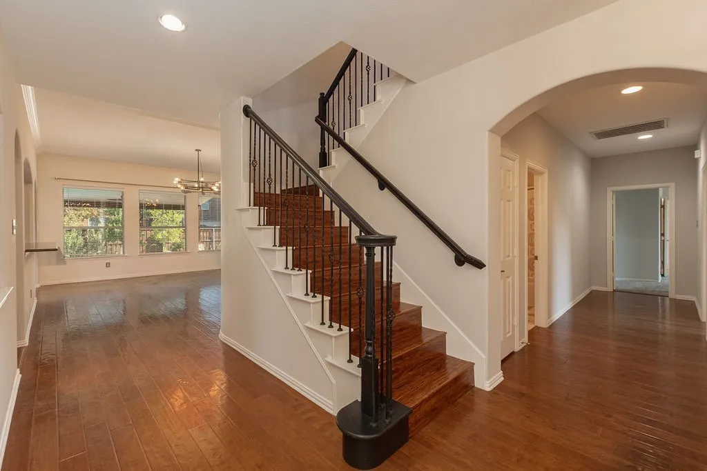 Single Family Residence For Sale in Rockwall County , 1415 Southern Pines Drive, Rockwall, Texas 75087, 5 Bedroom, 3 Bathroom, 3 Garage spaces, 3,591 Sqft, built in 2005, mls#21383000, Real Estate Agent in Rockwall, Homes For Sale in Rockwall county, Homes For Sale in Rockwall, Realtor in Rockwall Texas, Real Estate Brokerage Independent Realty Texas, Luminita Cordes Realtor