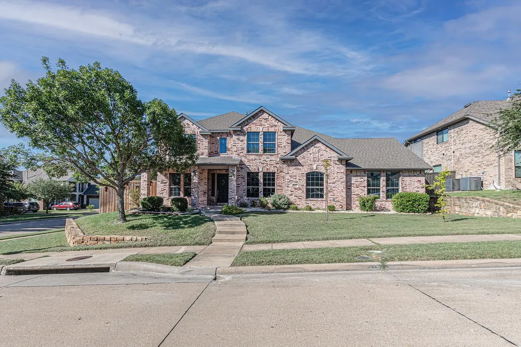 Single Family Residence For Sale in Rockwall County , 1415 Southern Pines Drive, Rockwall, Texas 75087, 5 Bedroom, 3 Bathroom, 3 Garage spaces, 3,591 Sqft, built in 2005, mls#21383000, Real Estate Agent in Rockwall, Homes For Sale in Rockwall county, Homes For Sale in Rockwall, Realtor in Rockwall Texas, Real Estate Brokerage Independent Realty Texas, Luminita Cordes Realtor