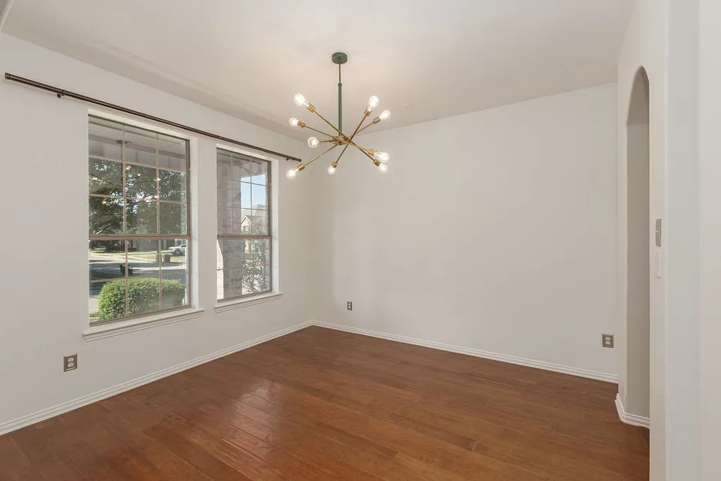 Single Family Residence For Sale in Rockwall County , 1415 Southern Pines Drive, Rockwall, Texas 75087, 5 Bedroom, 3 Bathroom, 3 Garage spaces, 3,591 Sqft, built in 2005, mls#21383000, Real Estate Agent in Rockwall, Homes For Sale in Rockwall county, Homes For Sale in Rockwall, Realtor in Rockwall Texas, Real Estate Brokerage Independent Realty Texas, Luminita Cordes Realtor