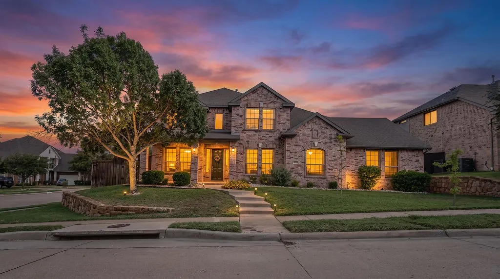 Single Family Residence For Sale in Rockwall County , 1415 Southern Pines Drive, Rockwall, Texas 75087, 5 Bedroom, 3 Bathroom, 3 Garage spaces, 3,591 Sqft, built in 2005, mls#21383000, Real Estate Agent in Rockwall, Homes For Sale in Rockwall county, Homes For Sale in Rockwall, Realtor in Rockwall Texas, Real Estate Brokerage Independent Realty Texas, Luminita Cordes Realtor