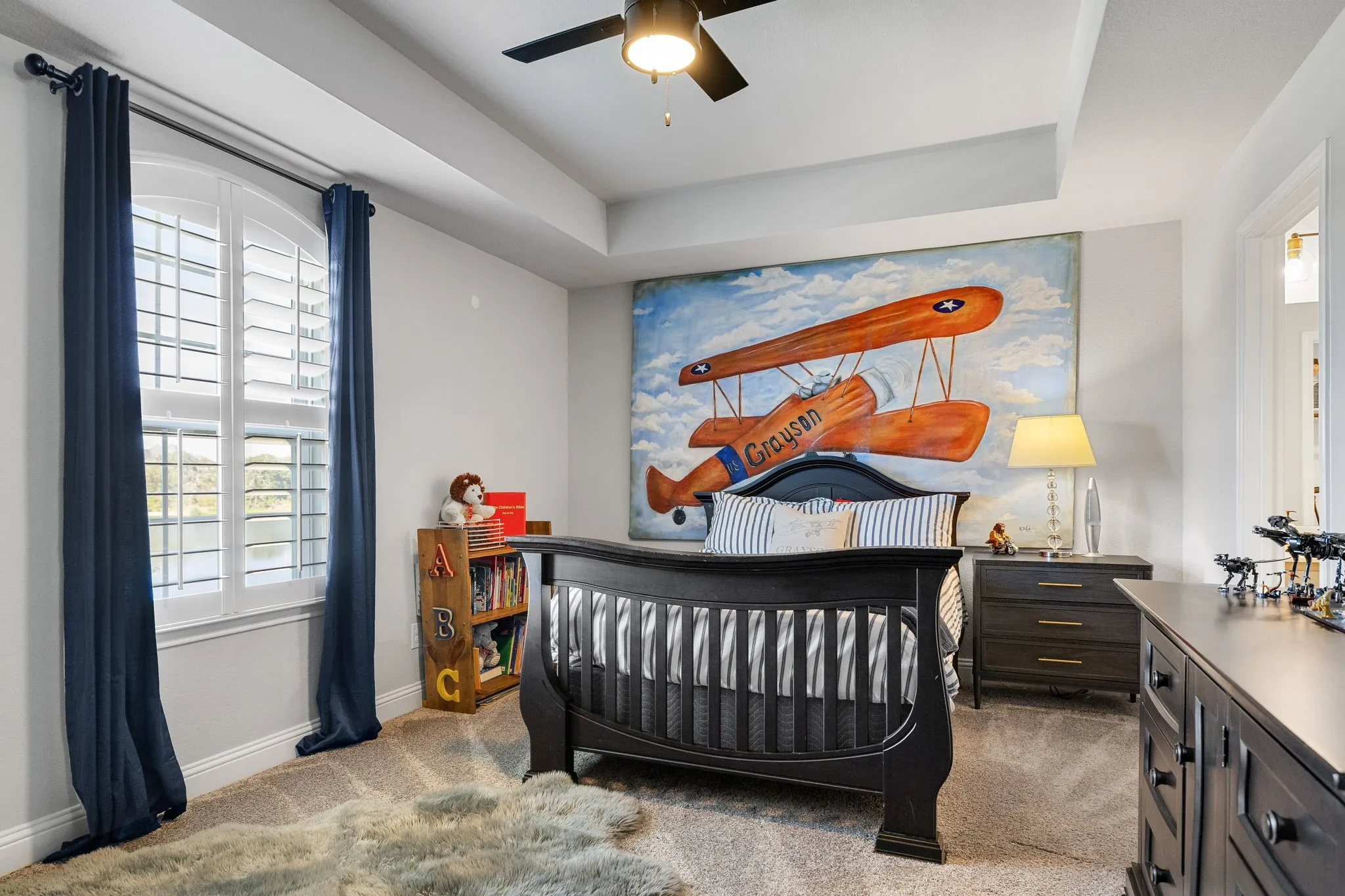 Single Family Residence For Sale in Denton County , 3408 Mark Twain Boulevard, Flower Mound, Texas 75022, 5 Bedroom, 6 Bathroom, 3 Garage spaces, 6,077 Sqft, built in 2018, mls#21403758, Real Estate Agent in Flower Mound, Homes For Sale in Denton county, Homes For Sale in Flower Mound, Realtor in Flower Mound Texas, Real Estate Brokerage Independent Realty Texas, Luminita Cordes Realtor