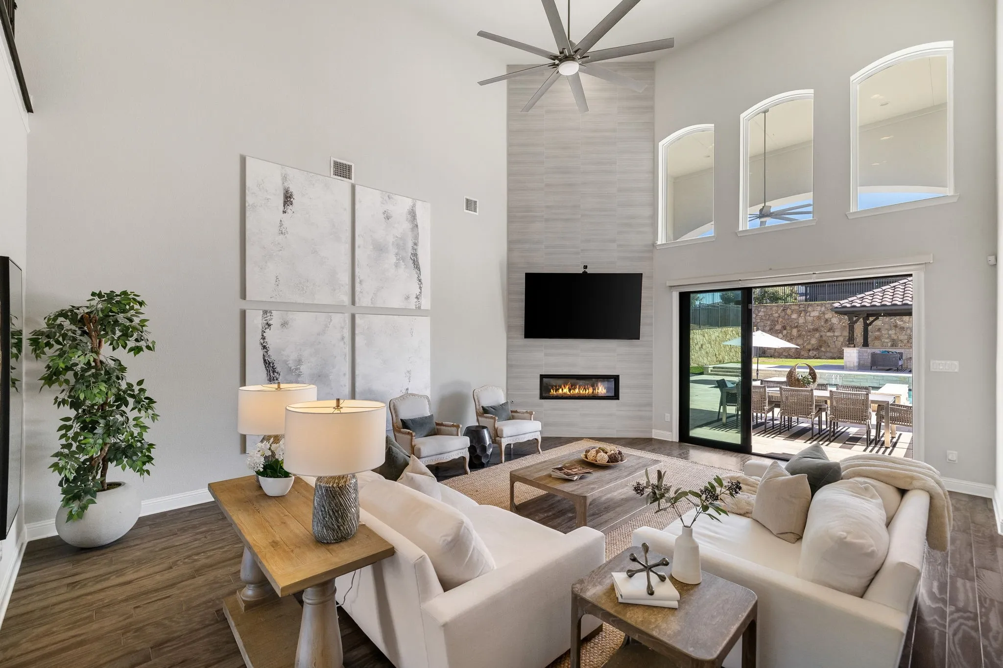 Single Family Residence For Sale in Denton County , 3408 Mark Twain Boulevard, Flower Mound, Texas 75022, 5 Bedroom, 6 Bathroom, 3 Garage spaces, 6,077 Sqft, built in 2018, mls#21403758, Real Estate Agent in Flower Mound, Homes For Sale in Denton county, Homes For Sale in Flower Mound, Realtor in Flower Mound Texas, Real Estate Brokerage Independent Realty Texas, Luminita Cordes Realtor