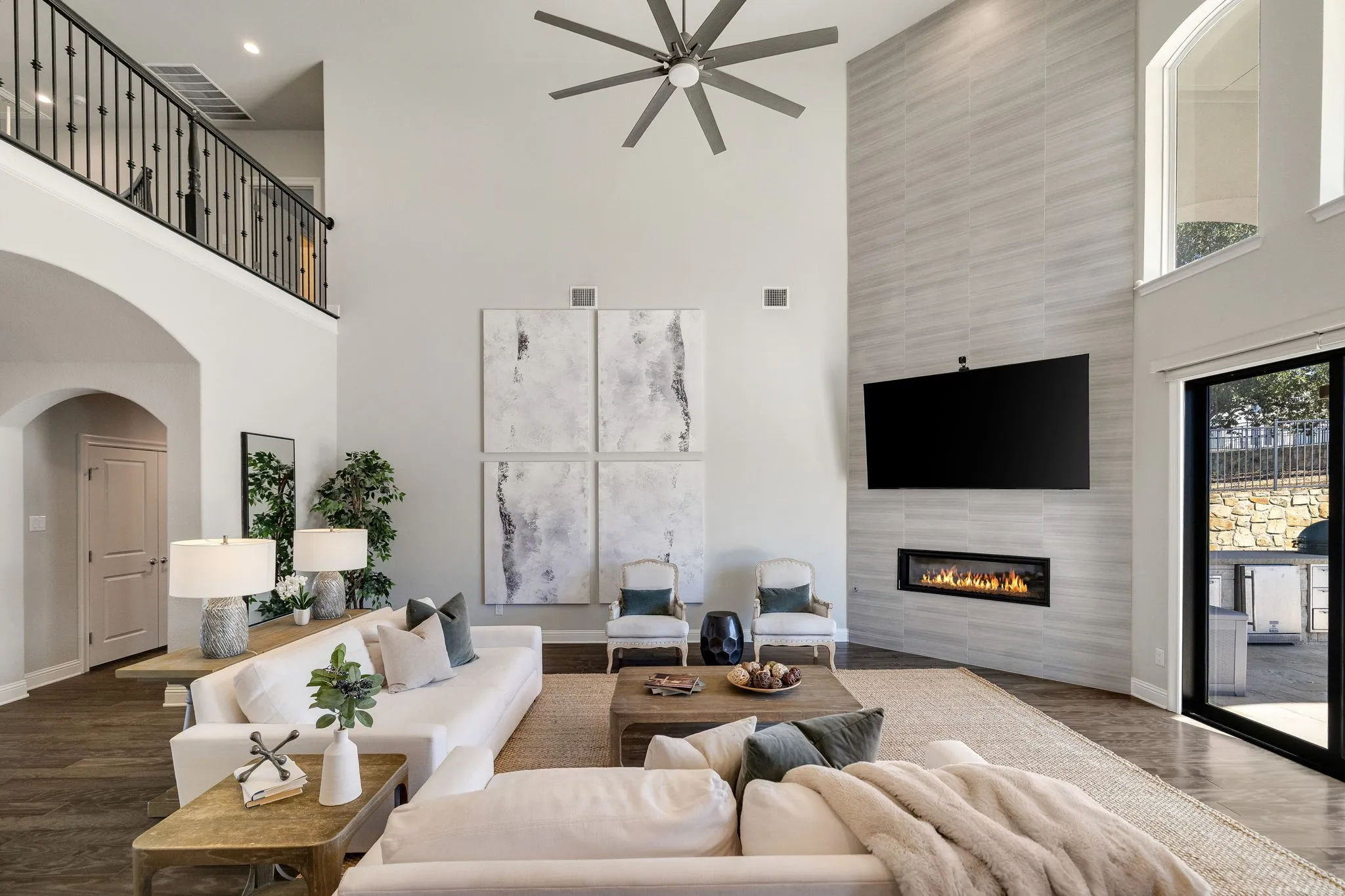 Single Family Residence For Sale in Denton County , 3408 Mark Twain Boulevard, Flower Mound, Texas 75022, 5 Bedroom, 6 Bathroom, 3 Garage spaces, 6,077 Sqft, built in 2018, mls#21403758, Real Estate Agent in Flower Mound, Homes For Sale in Denton county, Homes For Sale in Flower Mound, Realtor in Flower Mound Texas, Real Estate Brokerage Independent Realty Texas, Luminita Cordes Realtor