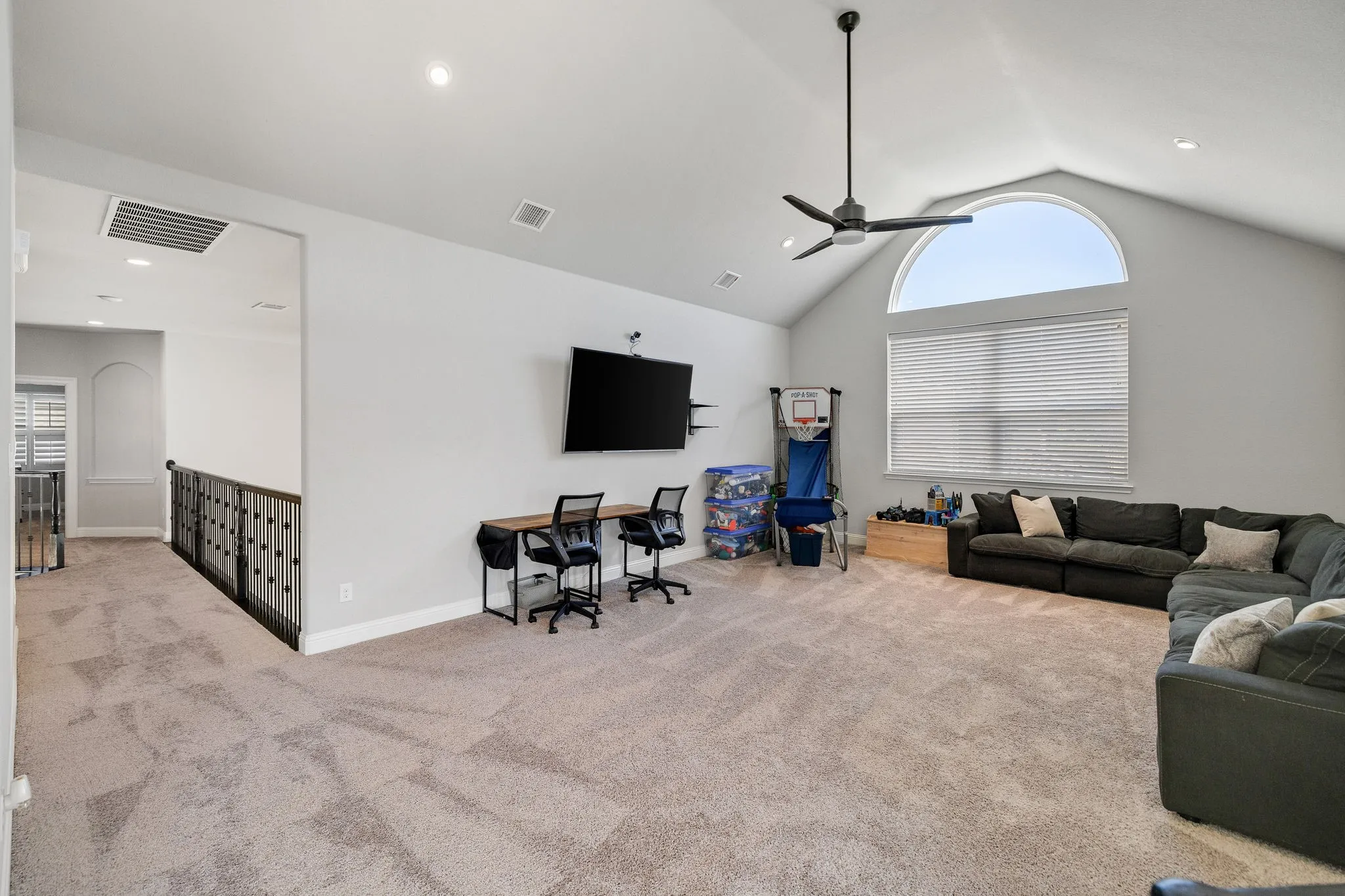 Single Family Residence For Sale in Denton County , 3408 Mark Twain Boulevard, Flower Mound, Texas 75022, 5 Bedroom, 6 Bathroom, 3 Garage spaces, 6,077 Sqft, built in 2018, mls#21403758, Real Estate Agent in Flower Mound, Homes For Sale in Denton county, Homes For Sale in Flower Mound, Realtor in Flower Mound Texas, Real Estate Brokerage Independent Realty Texas, Luminita Cordes Realtor