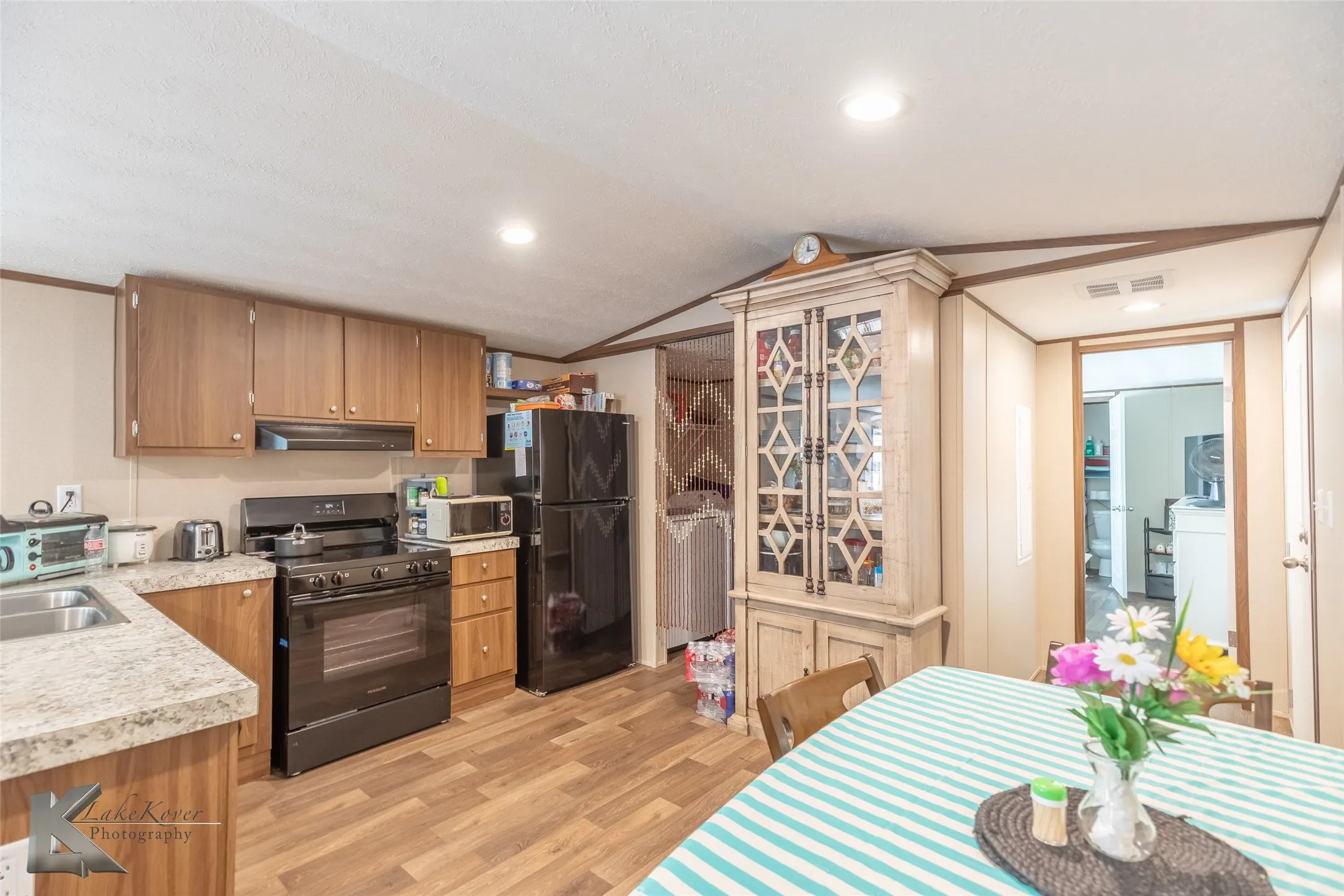 Mobile Home For Sale in Jones County , 11021 County Road 343, Hawley, Texas 79525, 3 Bedroom, 2 Bathroom, Garage spaces, 950 Sqft, built in 2025, mls#21400950, Real Estate Agent in Hawley, Homes For Sale in Jones county, Homes For Sale in Hawley, Realtor in Hawley Texas, Real Estate Brokerage Independent Realty Texas, Luminita Cordes Realtor
