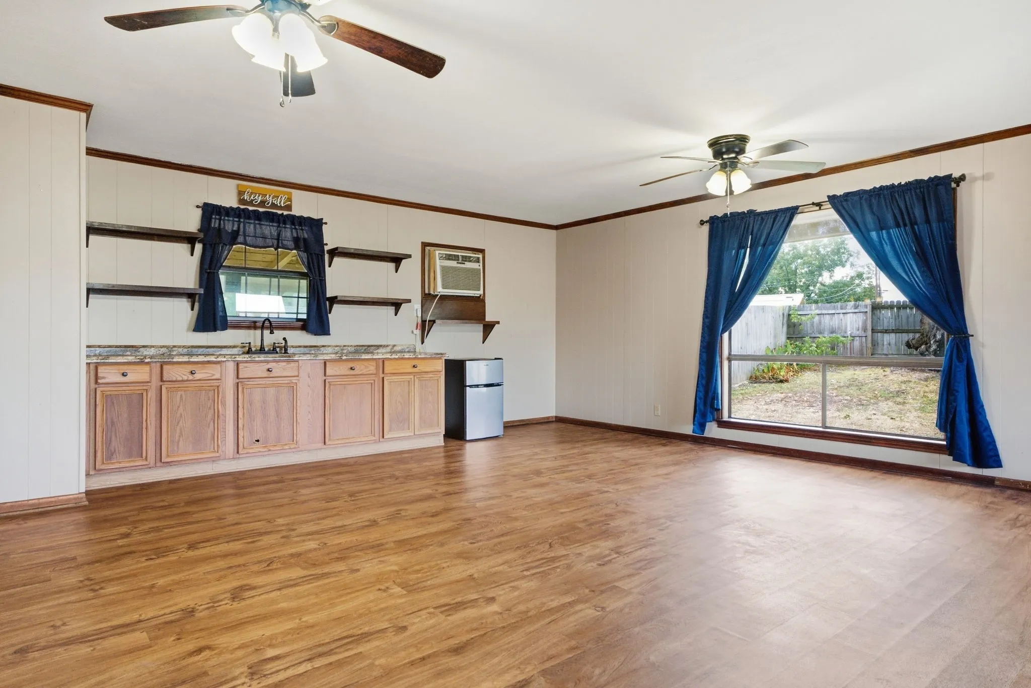 Single Family Residence For Sale in Smith County , 11206 Timber Creek Circle, Tyler, Texas 75707, 3 Bedroom, 3 Bathroom, 2 Garage spaces, 2,546 Sqft, built in 1983, mls#21402476, Real Estate Agent in Tyler, Homes For Sale in Smith county, Homes For Sale in Tyler, Realtor in Tyler Texas, Real Estate Brokerage Independent Realty Texas, Luminita Cordes Realtor