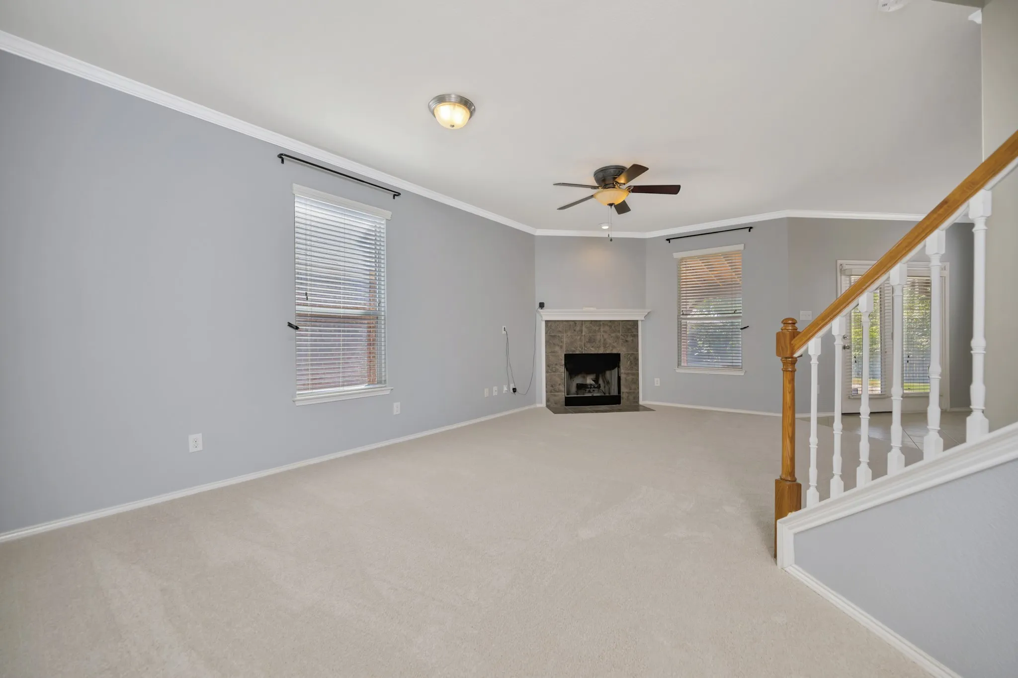 Single Family Residence For Sale in Tarrant County , 5728 Mountain Stream Trail, Fort Worth, Texas 76244, 3 Bedroom, 3 Bathroom, 2 Garage spaces, 2,608 Sqft, built in 2009, mls#21402022, Real Estate Agent in Fort Worth, Homes For Sale in Tarrant county, Homes For Sale in Fort Worth, Realtor in Fort Worth Texas, Real Estate Brokerage Independent Realty Texas, Luminita Cordes Realtor