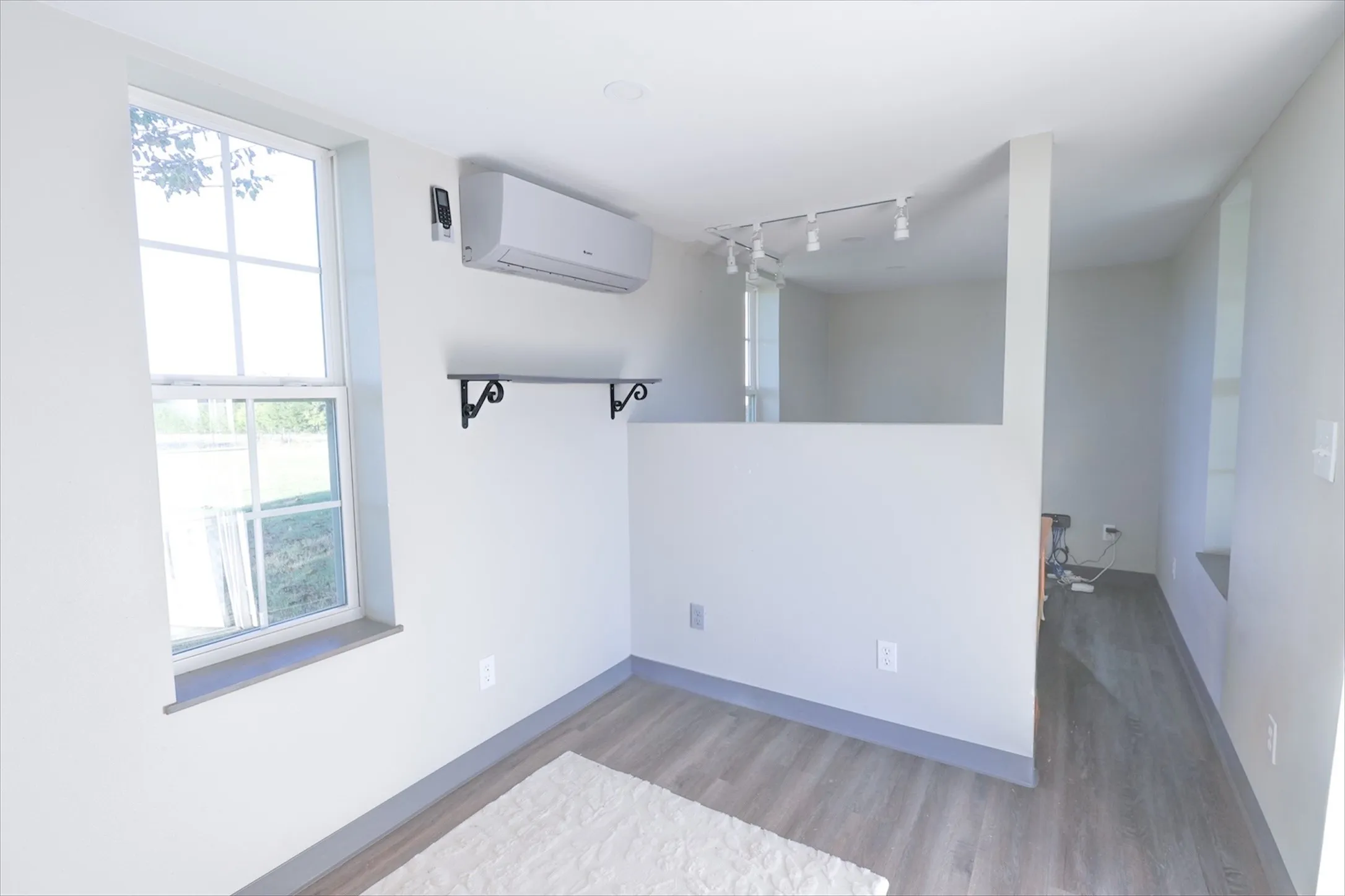 Light and bright, climate controlled office