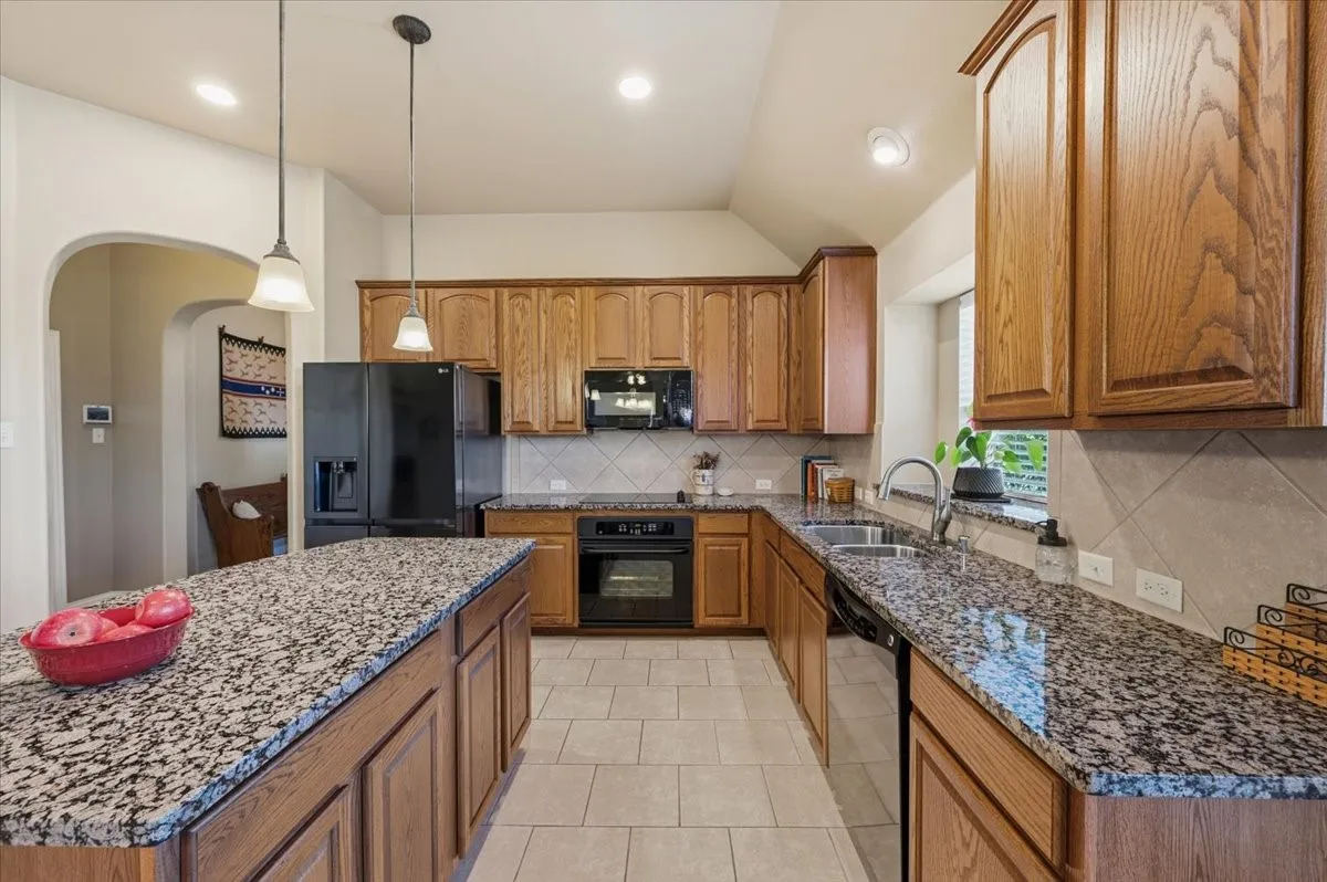 plenty of counter-space