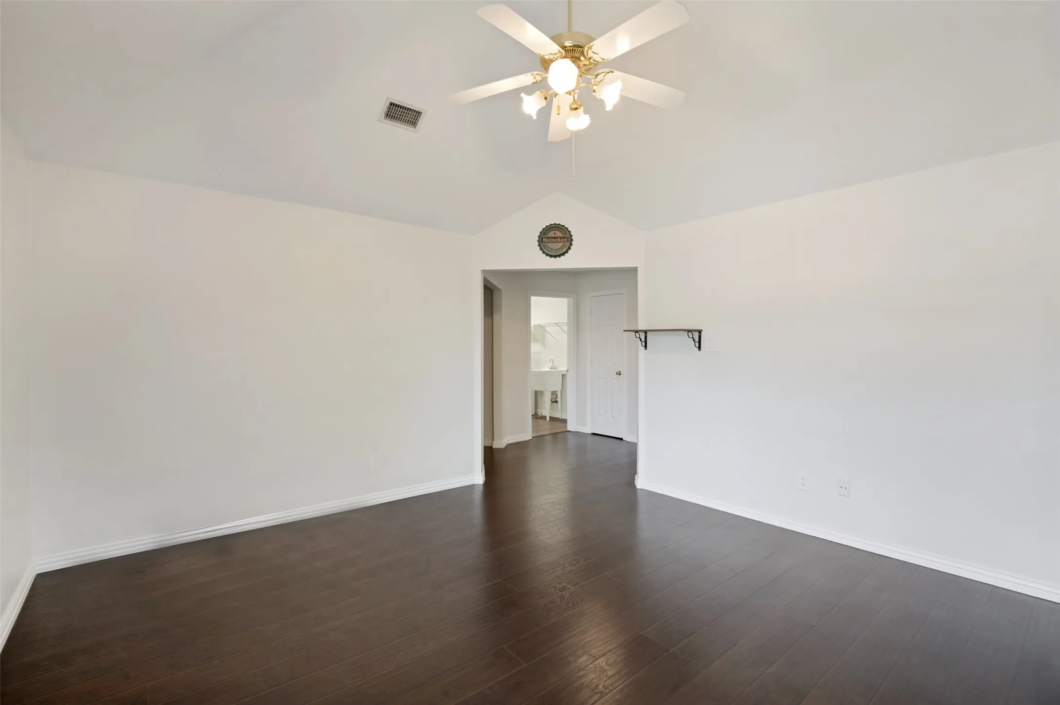 Single Family Residence For Sale in Collin County , 7735 Worthing Street, Dallas, Texas 75252, 4 Bedroom, 4 Bathroom, 2 Garage spaces, 3,221 Sqft, built in 1995, mls#21406890, Real Estate Agent in Dallas, Homes For Sale in Collin county, Homes For Sale in Dallas, Realtor in Dallas Texas, Real Estate Brokerage Independent Realty Texas, Luminita Cordes Realtor
