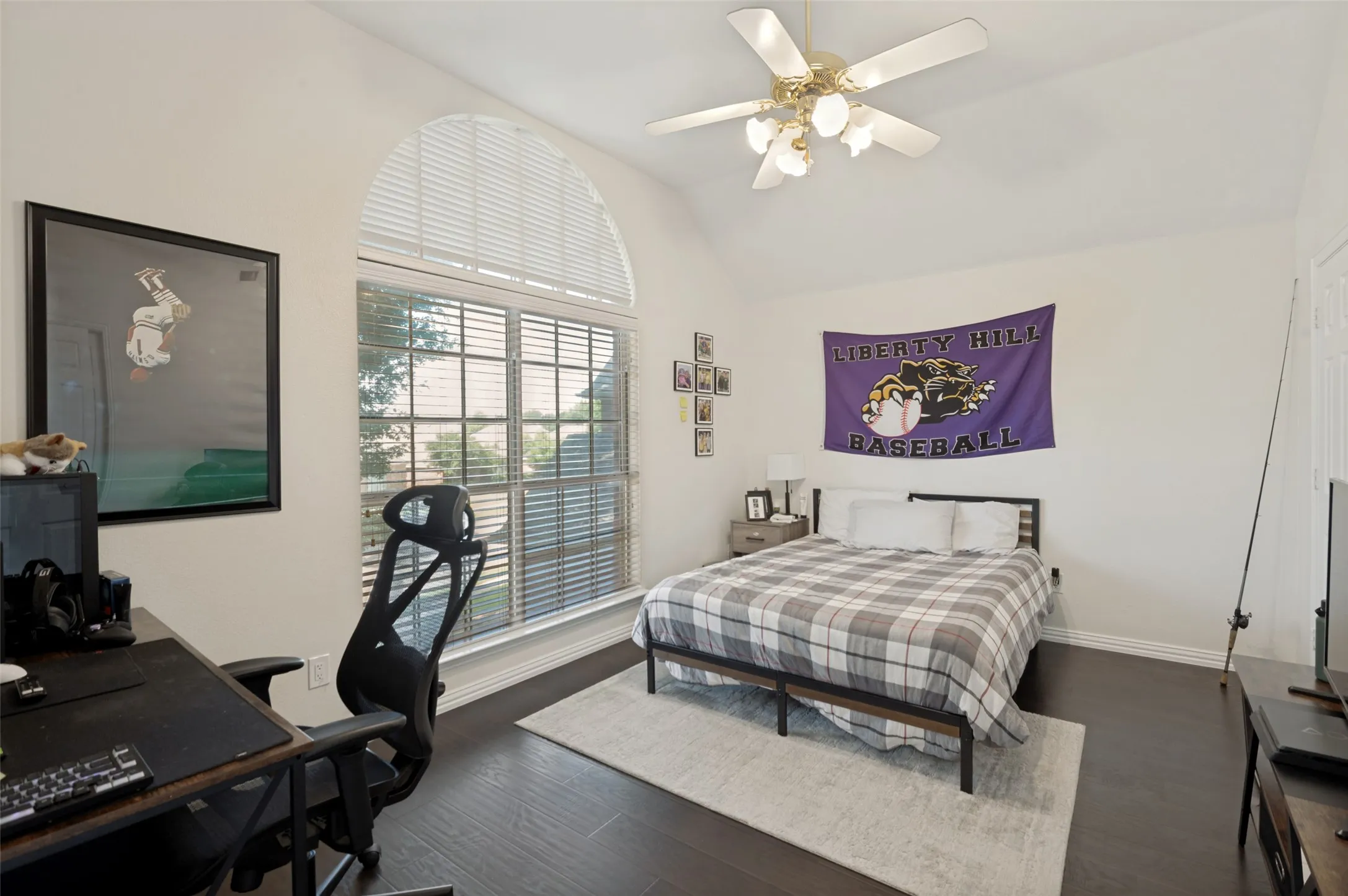 Single Family Residence For Sale in Collin County , 7735 Worthing Street, Dallas, Texas 75252, 4 Bedroom, 4 Bathroom, 2 Garage spaces, 3,221 Sqft, built in 1995, mls#21406890, Real Estate Agent in Dallas, Homes For Sale in Collin county, Homes For Sale in Dallas, Realtor in Dallas Texas, Real Estate Brokerage Independent Realty Texas, Luminita Cordes Realtor