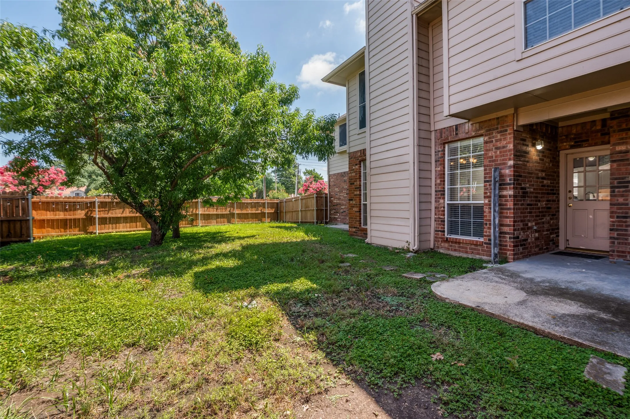 Single Family Residence For Sale in Collin County , 7735 Worthing Street, Dallas, Texas 75252, 4 Bedroom, 4 Bathroom, 2 Garage spaces, 3,221 Sqft, built in 1995, mls#21406890, Real Estate Agent in Dallas, Homes For Sale in Collin county, Homes For Sale in Dallas, Realtor in Dallas Texas, Real Estate Brokerage Independent Realty Texas, Luminita Cordes Realtor