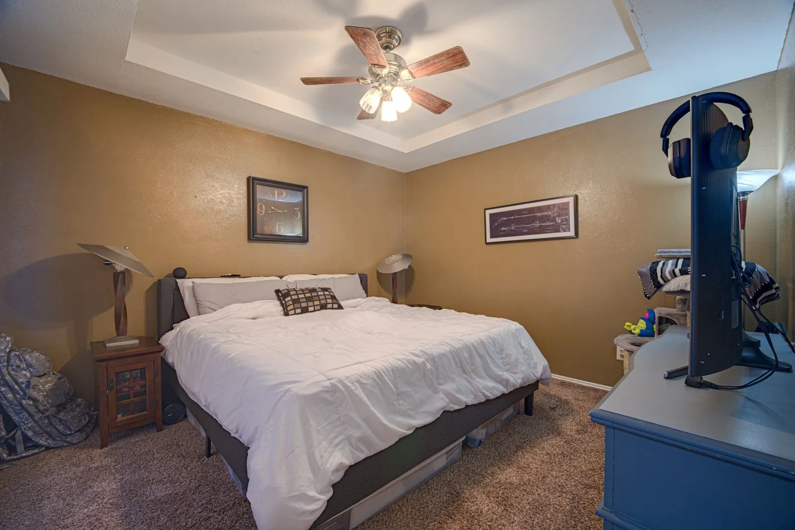 Townhouse For Sale in Dallas County , 4909 Oak Bluff, Mesquite, Texas 75150, 2 Bedroom, 2 Bathroom, 1 Garage spaces, 1,063 Sqft, built in 1984, mls#21406496, Real Estate Agent in Mesquite, Homes For Sale in Dallas county, Homes For Sale in Mesquite, Realtor in Mesquite Texas, Real Estate Brokerage Independent Realty Texas, Luminita Cordes Realtor