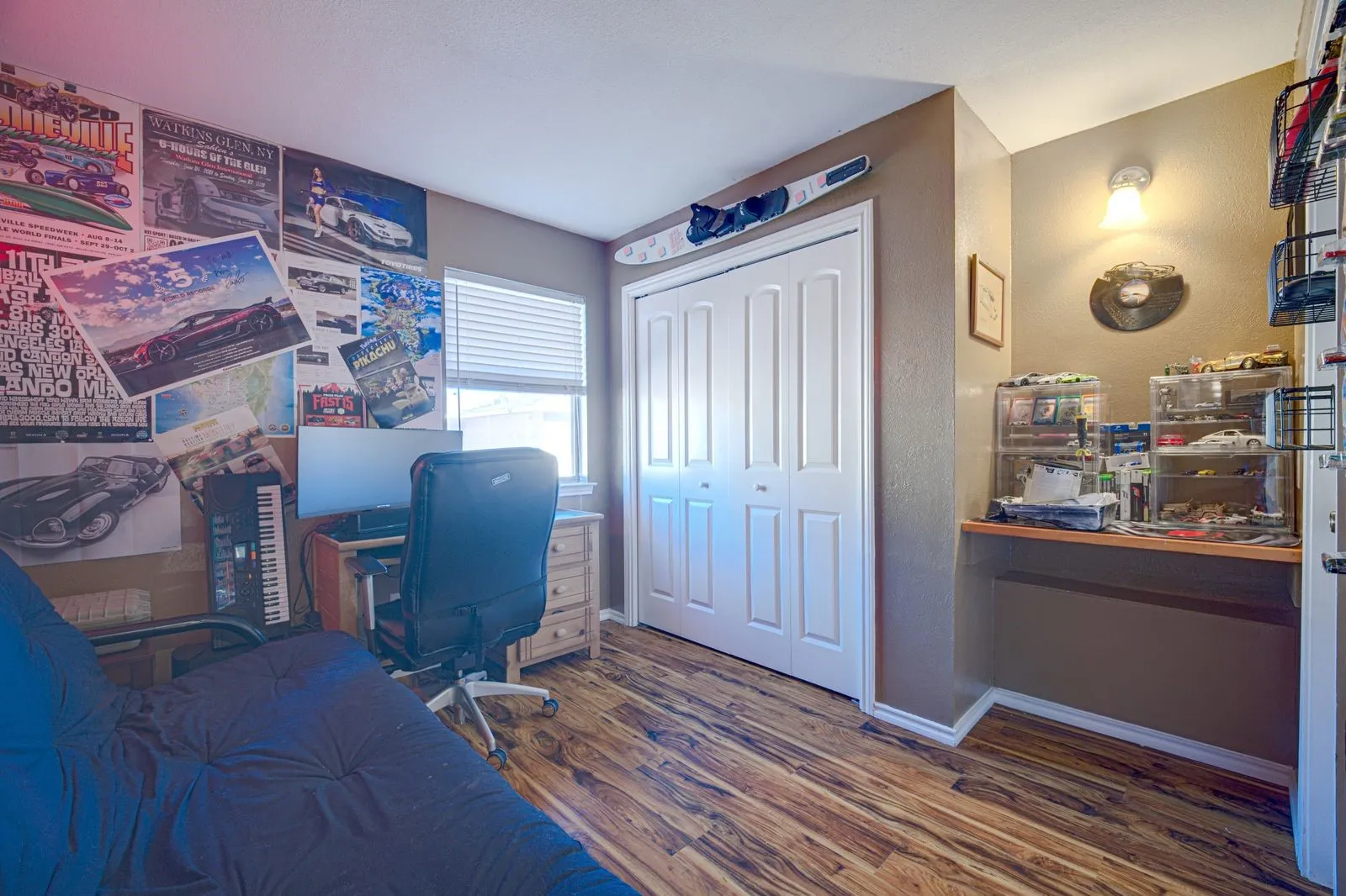 Townhouse For Sale in Dallas County , 4909 Oak Bluff, Mesquite, Texas 75150, 2 Bedroom, 2 Bathroom, 1 Garage spaces, 1,063 Sqft, built in 1984, mls#21406496, Real Estate Agent in Mesquite, Homes For Sale in Dallas county, Homes For Sale in Mesquite, Realtor in Mesquite Texas, Real Estate Brokerage Independent Realty Texas, Luminita Cordes Realtor