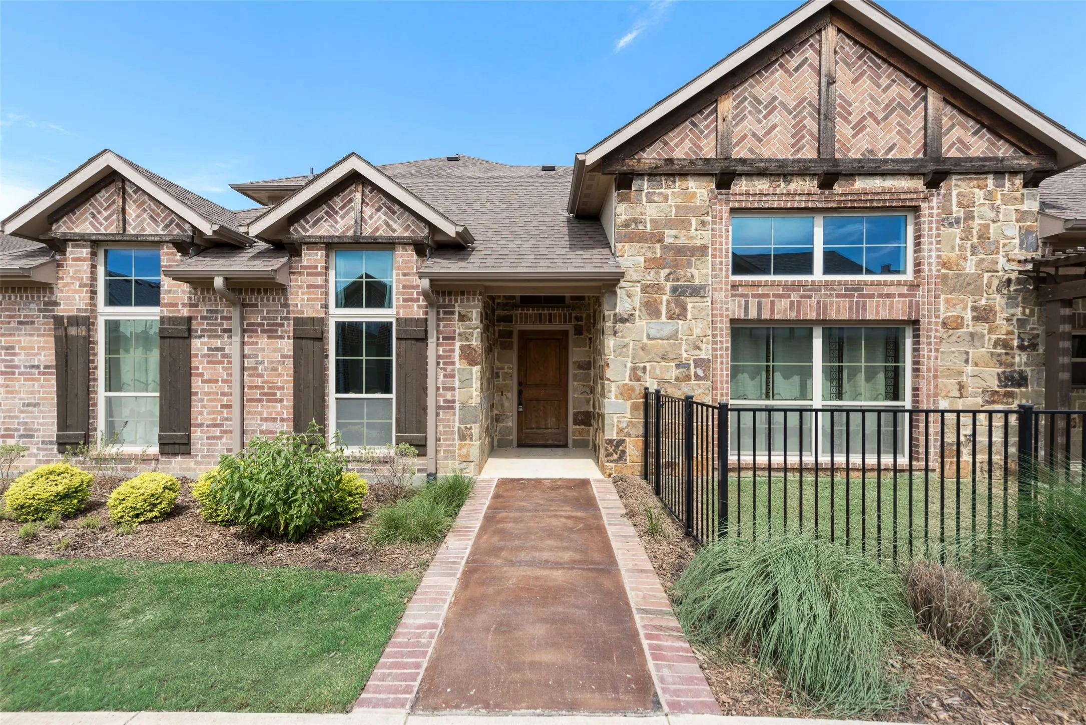 Townhouse For Rent