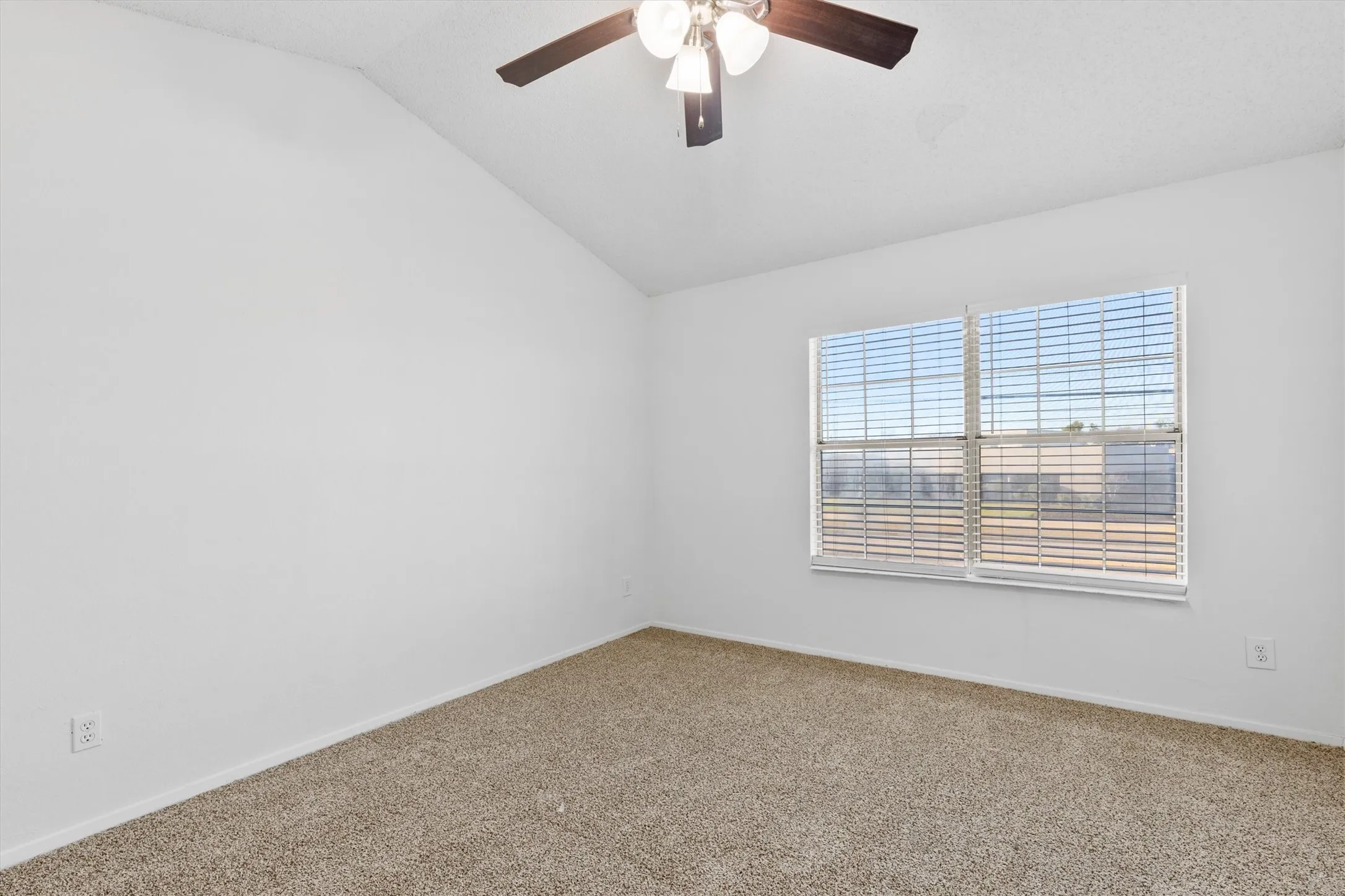 Condominium For Sale in Collin County , 3801 14th Street 1403, Plano, Texas 75074, 2 Bedroom, 2 Bathroom, Garage spaces, 975 Sqft, built in 1985, mls#21404710, Real Estate Agent in Plano, Homes For Sale in Collin county, Homes For Sale in Plano, Realtor in Plano Texas, Real Estate Brokerage Independent Realty Texas, Luminita Cordes Realtor