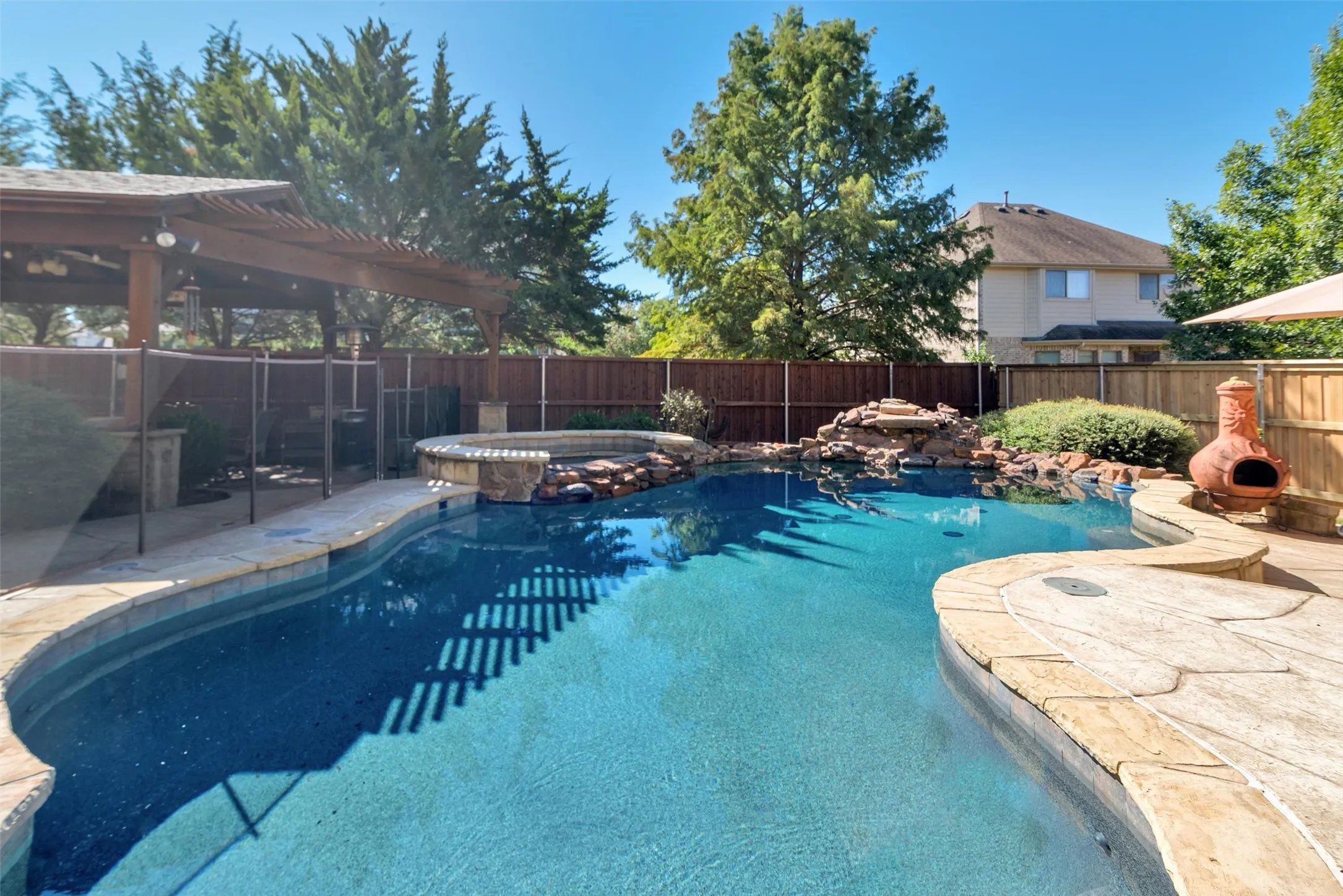 Single Family Residence For Sale in Collin County , 519 Pheasant Run Drive, Murphy, Texas 75094, 5 Bedroom, 4 Bathroom, 3 Garage spaces, 4,811 Sqft, built in 2007, mls#21406710, Real Estate Agent in Murphy, Homes For Sale in Collin county, Homes For Sale in Murphy, Realtor in Murphy Texas, Real Estate Brokerage Independent Realty Texas, Luminita Cordes Realtor