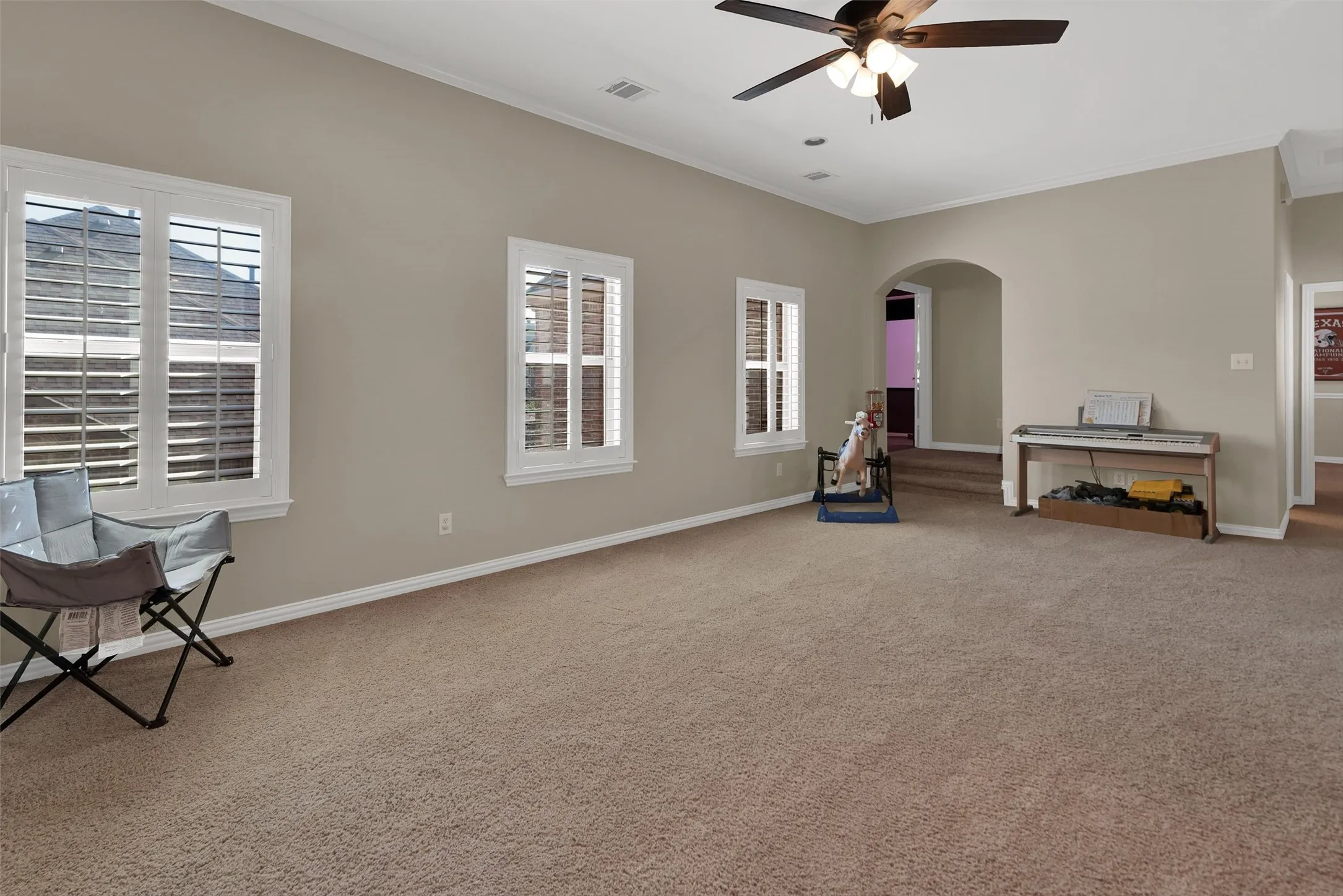 2nd living room