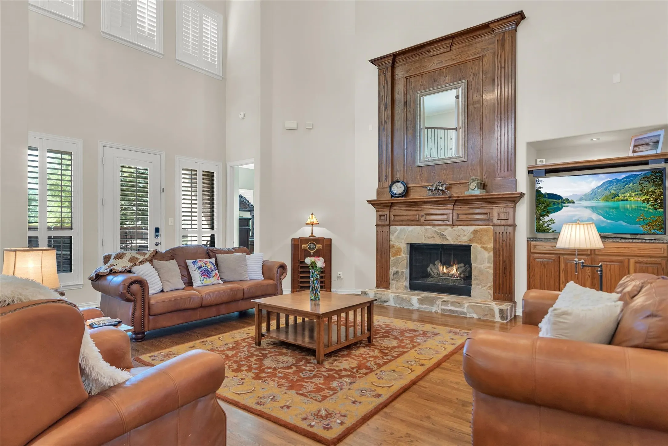 Single Family Residence For Sale in Collin County , 519 Pheasant Run Drive, Murphy, Texas 75094, 5 Bedroom, 4 Bathroom, 3 Garage spaces, 4,811 Sqft, built in 2007, mls#21406710, Real Estate Agent in Murphy, Homes For Sale in Collin county, Homes For Sale in Murphy, Realtor in Murphy Texas, Real Estate Brokerage Independent Realty Texas, Luminita Cordes Realtor