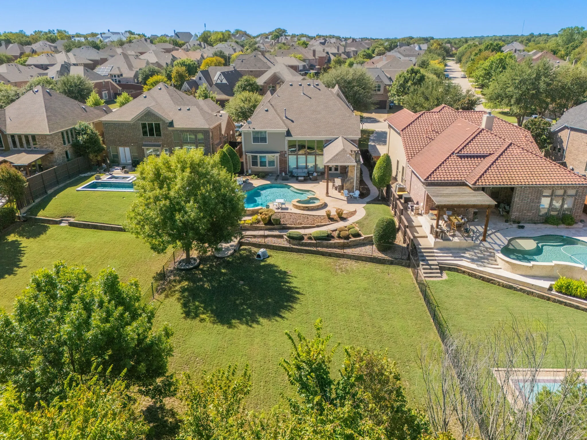 Single Family Residence For Sale in Collin County , 2908 Mountain Creek Drive, Mc Kinney, Texas 75072, 4 Bedroom, 4 Bathroom, 3 Garage spaces, 4,511 Sqft, built in 2010, mls#21406960, Real Estate Agent in Mc Kinney, Homes For Sale in Collin county, Homes For Sale in Mc Kinney, Realtor in Mc Kinney Texas, Real Estate Brokerage Independent Realty Texas, Luminita Cordes Realtor