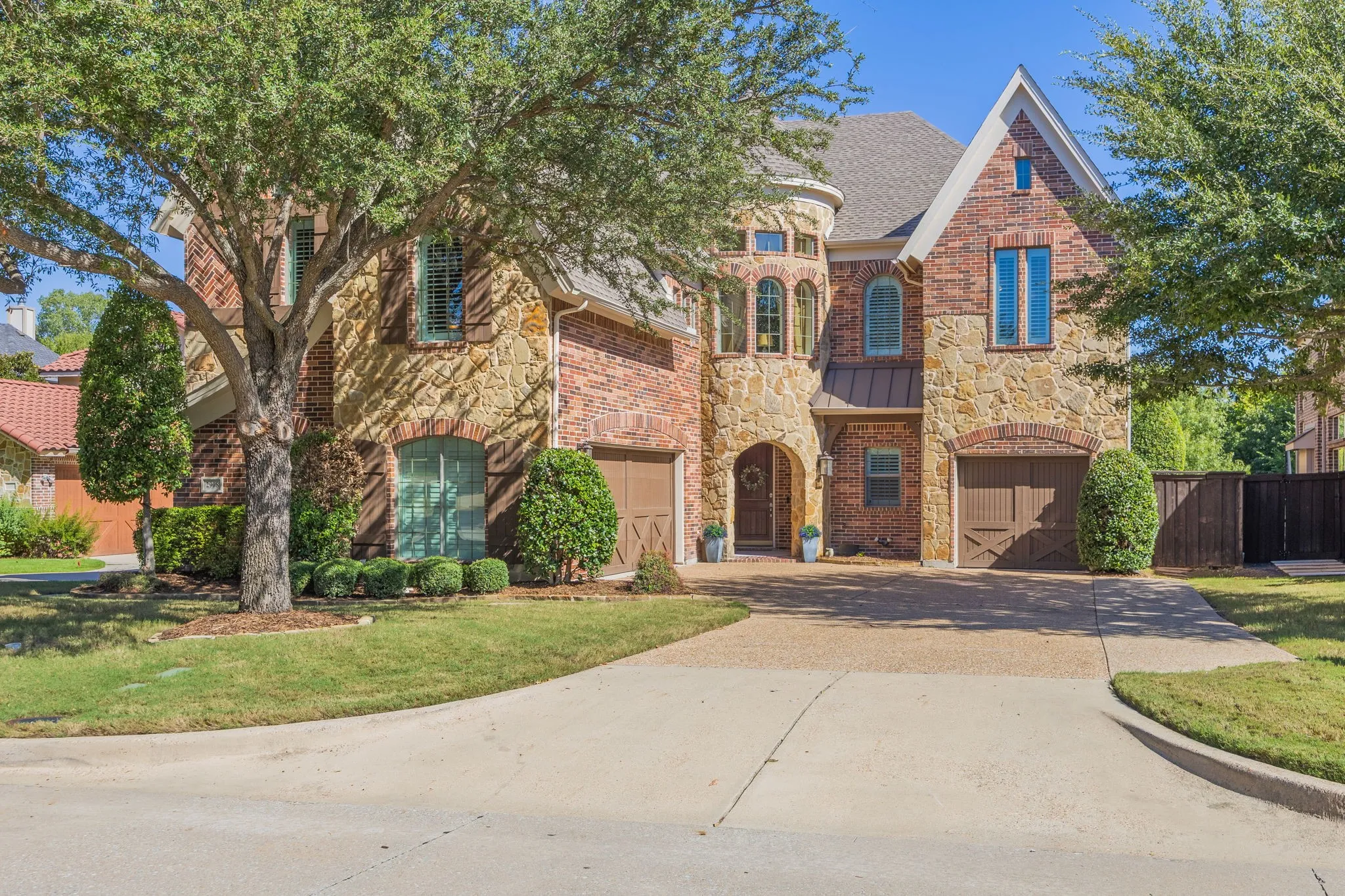 Single Family Residence For Sale