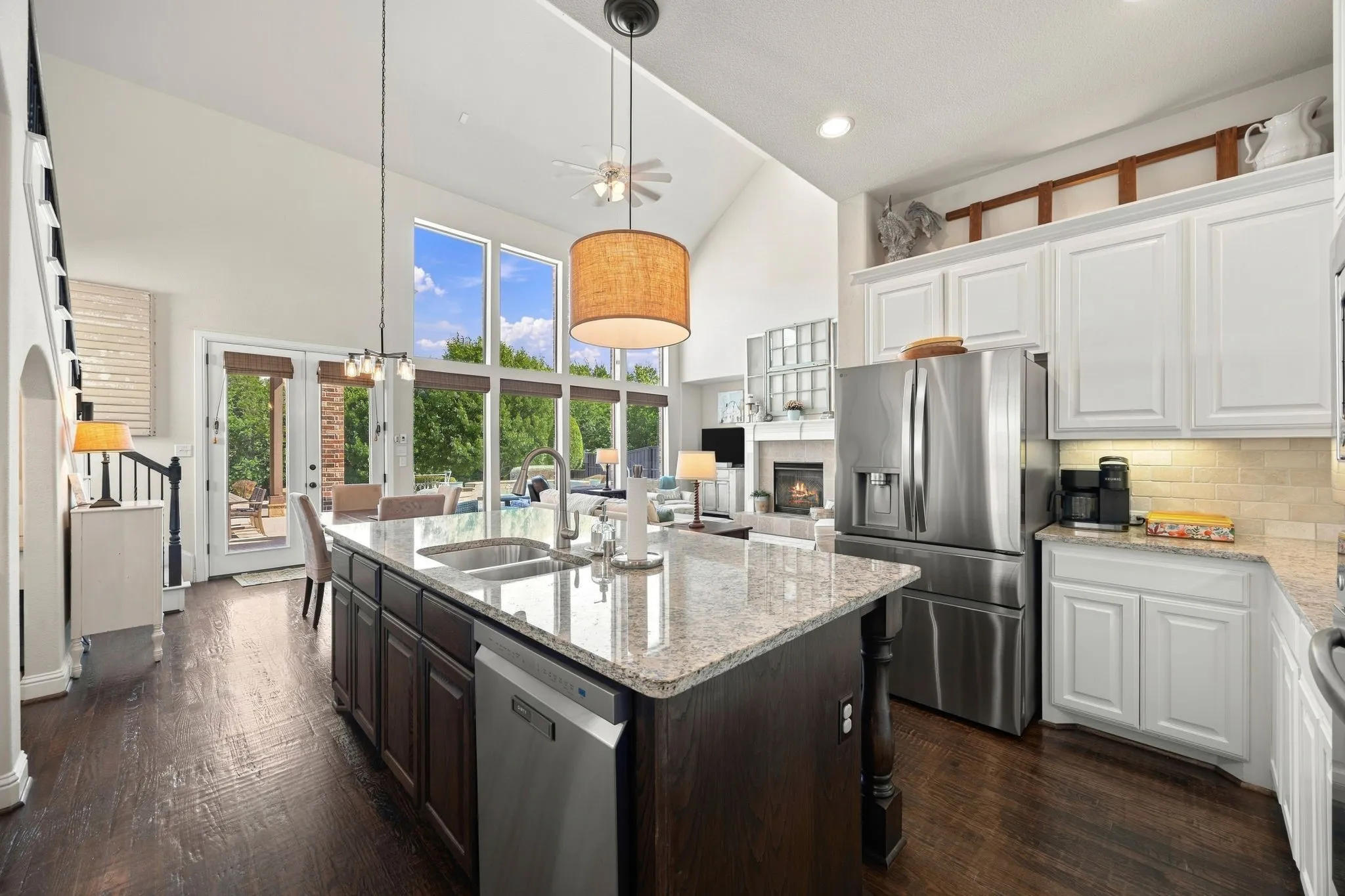 Single Family Residence For Sale in Collin County , 2908 Mountain Creek Drive, Mc Kinney, Texas 75072, 4 Bedroom, 4 Bathroom, 3 Garage spaces, 4,511 Sqft, built in 2010, mls#21406960, Real Estate Agent in Mc Kinney, Homes For Sale in Collin county, Homes For Sale in Mc Kinney, Realtor in Mc Kinney Texas, Real Estate Brokerage Independent Realty Texas, Luminita Cordes Realtor