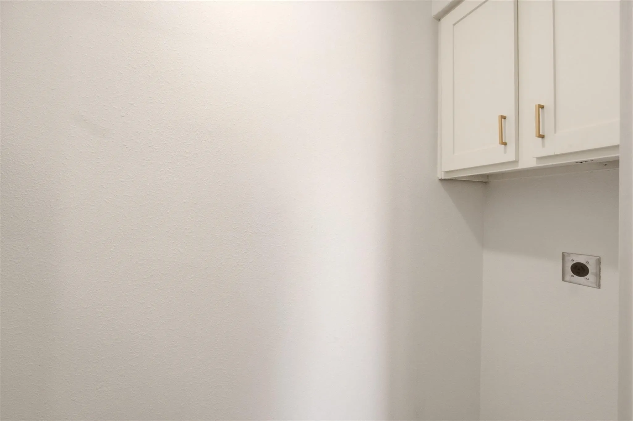 Apartment For Rent in Tarrant County , 908 Isbell Road D, Fort Worth, Texas 76114, 2 Bedroom, 2 Bathroom, Garage spaces, 920 Sqft, built in 1983, mls#21401408, Real Estate Agent in Fort Worth, Homes For Rent in Tarrant county, Homes For Rent in Fort Worth, Realtor in Fort Worth Texas, Real Estate Brokerage Independent Realty Texas, Luminita Cordes Realtor