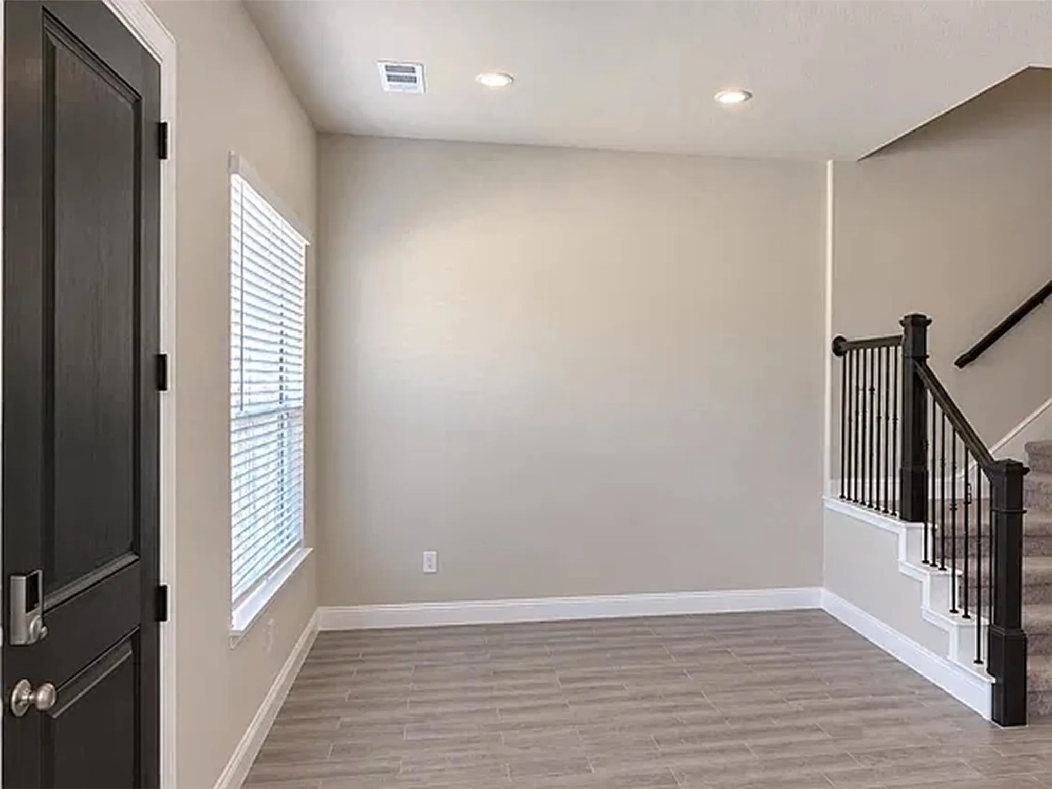 Townhouse For Rent in Collin County , 10631 Anna Island Drive, Frisco, Texas 75035, 3 Bedroom, 3 Bathroom, 2 Garage spaces, 1,657 Sqft, built in 2022, mls#21406966, Real Estate Agent in Frisco, Homes For Rent in Collin county, Homes For Rent in Frisco, Realtor in Frisco Texas, Real Estate Brokerage Independent Realty Texas, Luminita Cordes Realtor